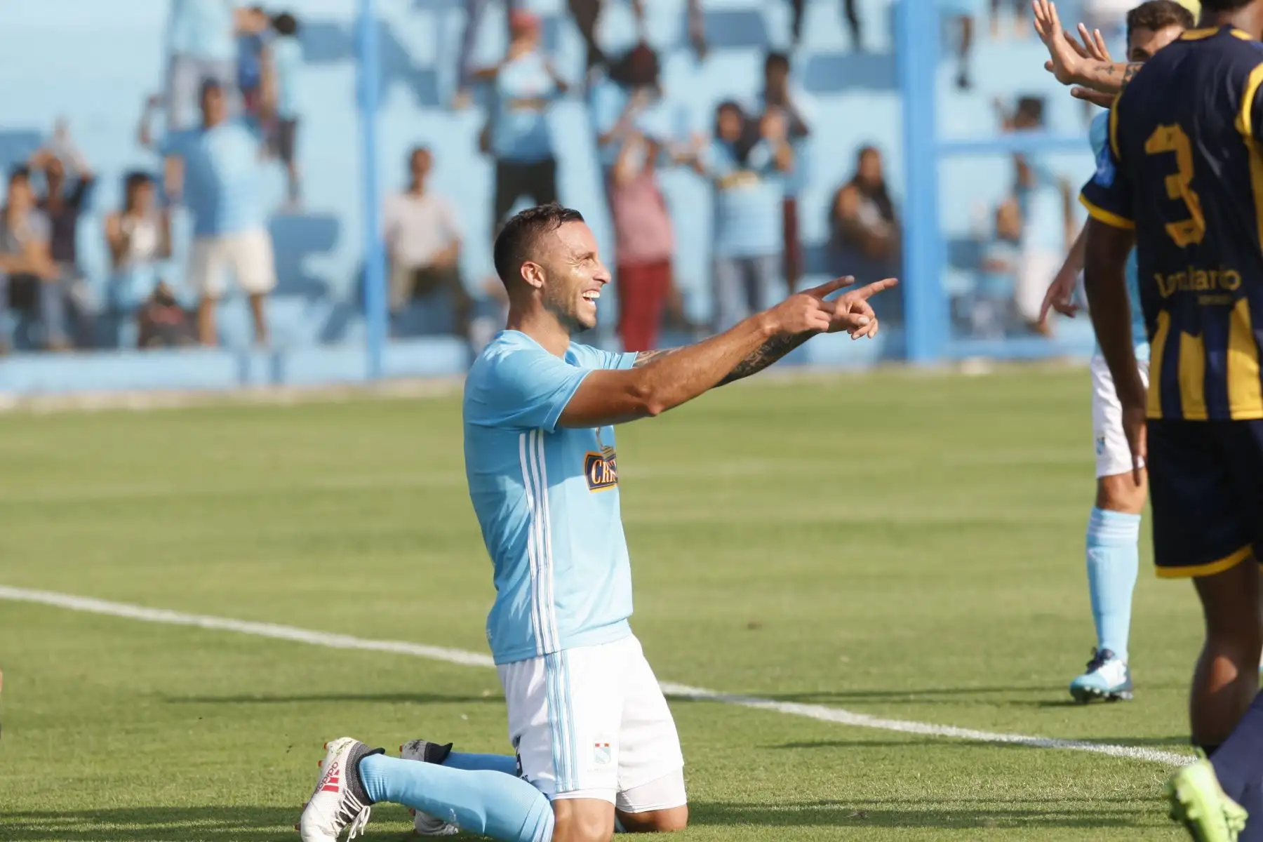 LIMA- PERÚ- FEBRERO 11. Sporting Cristal goleó 4-1 a Sport Rosario por el Torneo de Verano. Foto: ANDINA/Eddy Ramos.