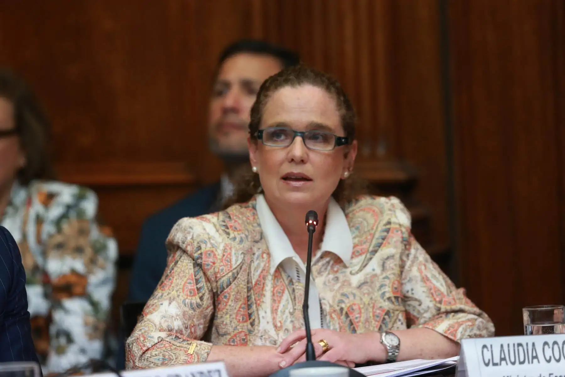 Ministra de Economía y Finanzas, Claudia Cooper. ANDINA/Norman Córdova