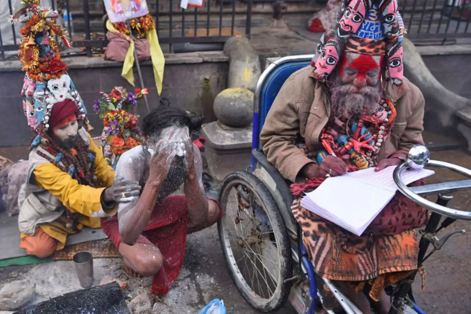 Los hindúes celebran el festival Maha Shivaratri, en Katmandú.Foto:AFP