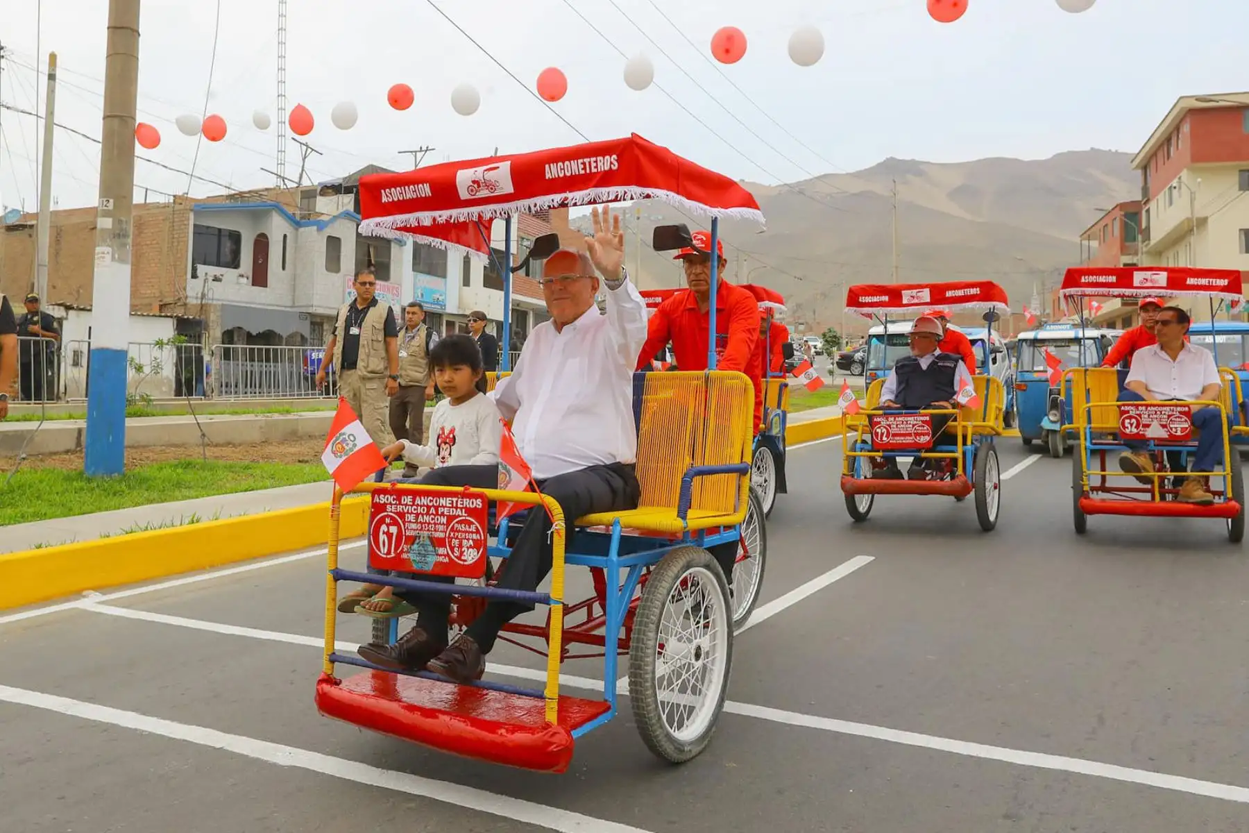 LIMA-PERÚ-FEBRERO-13. Presidente Pedro Pablo Kuczynski inaugura obras de pistas y veredas en el distrito de Ancón. Foto: ANDINA/Prensa Presidencia