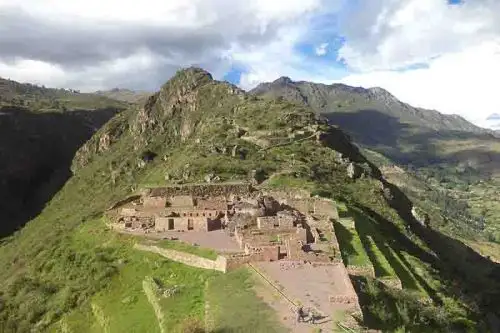 Cusco habilita vía alterna al parque arqueológico Písac, ubicado en la provincia de Calca. El camino principal se encuentra afectado por el derrumbe de piedras. Foto:ANDINA/Difusión.