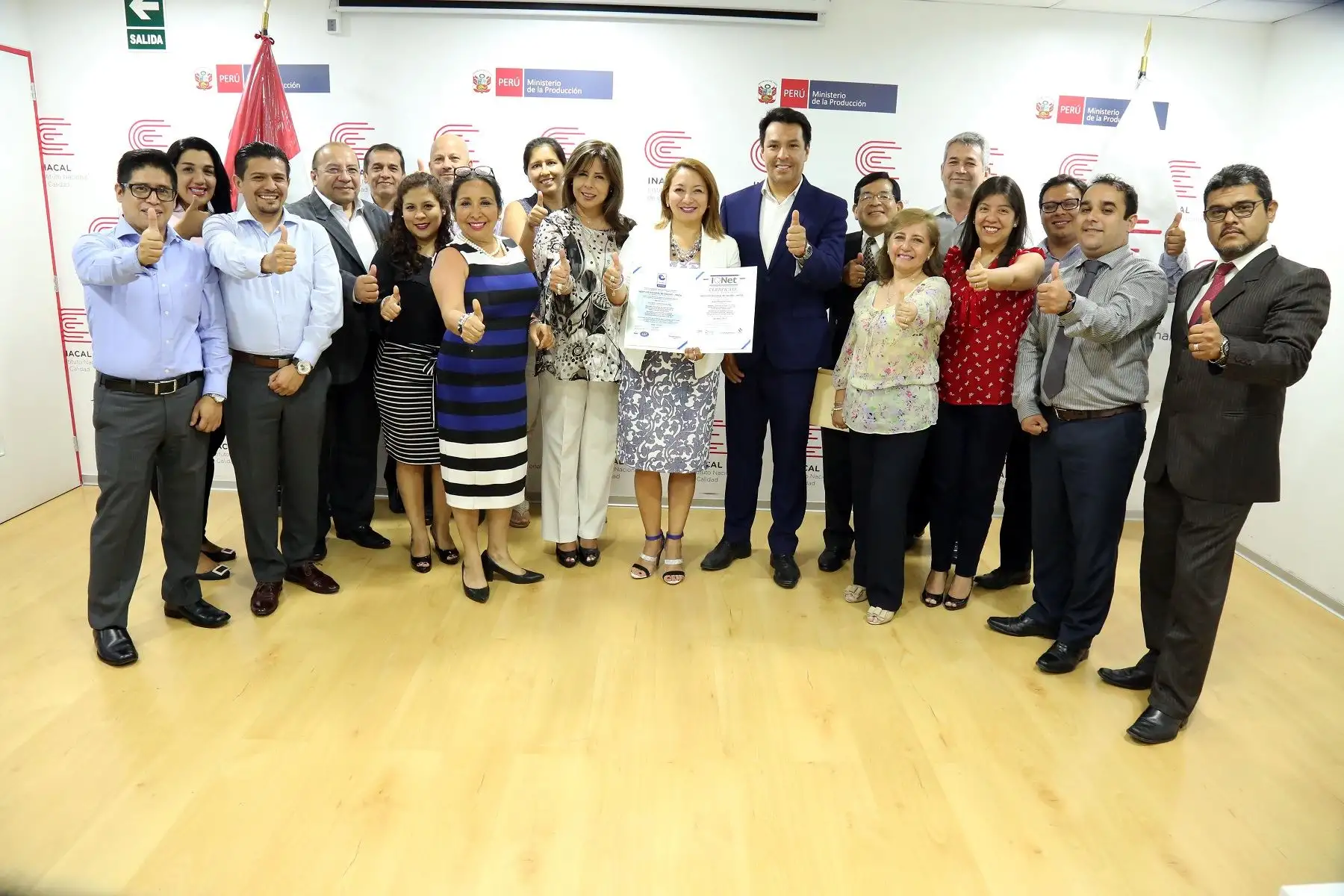 Inacal recibe la primera certificación del Sistema de Gestión de Calidad Foto: Inacal