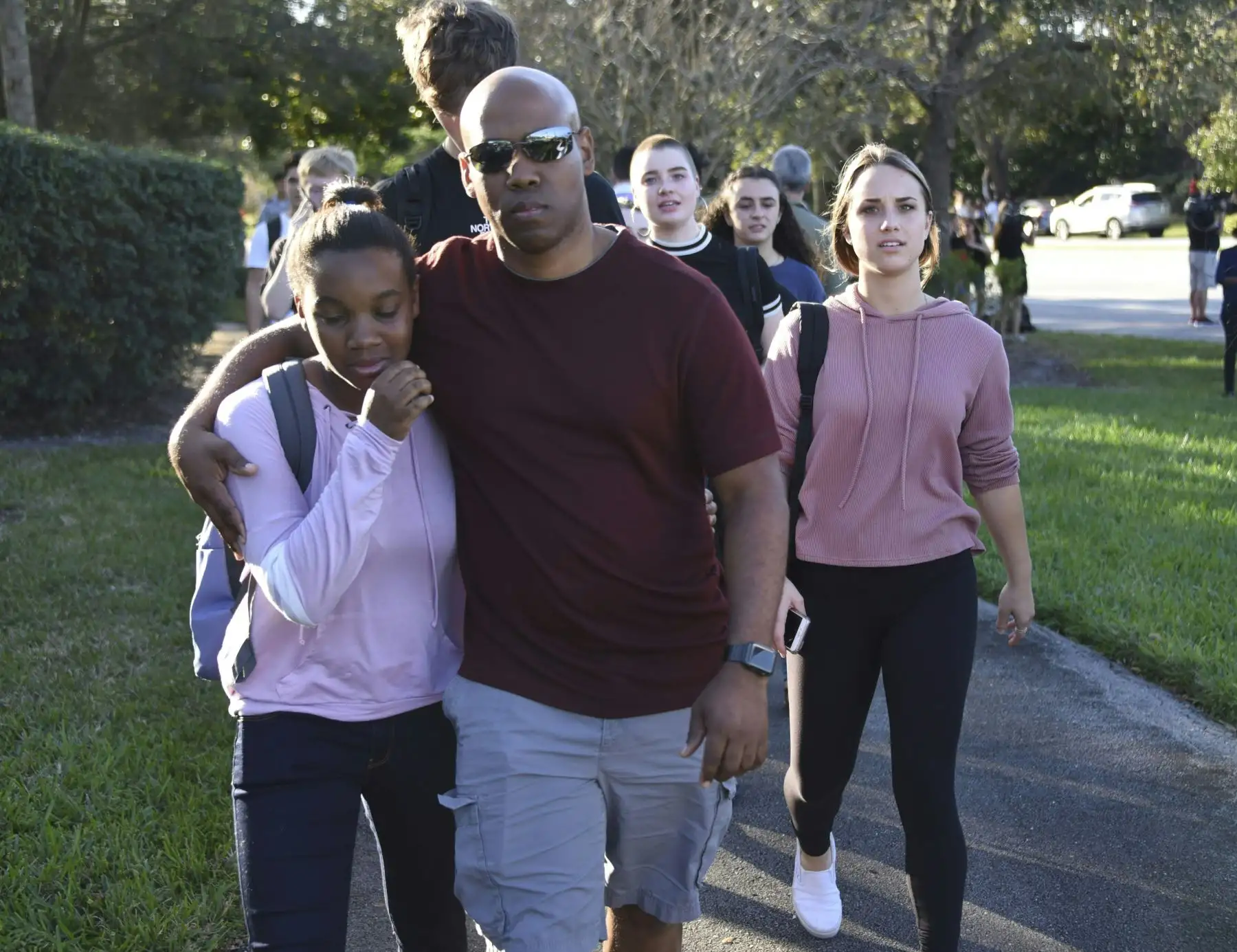 Varios muertos y al menos 20 heridos, aunque podrían ser un centenar, en un tiroteo en un colegio en Parkland, en el sureste de Florida. Foto: AFP