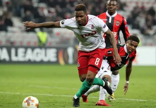 Farfan en el partido del Lokomotiv Moscú contra el Niza. Foto: EFE