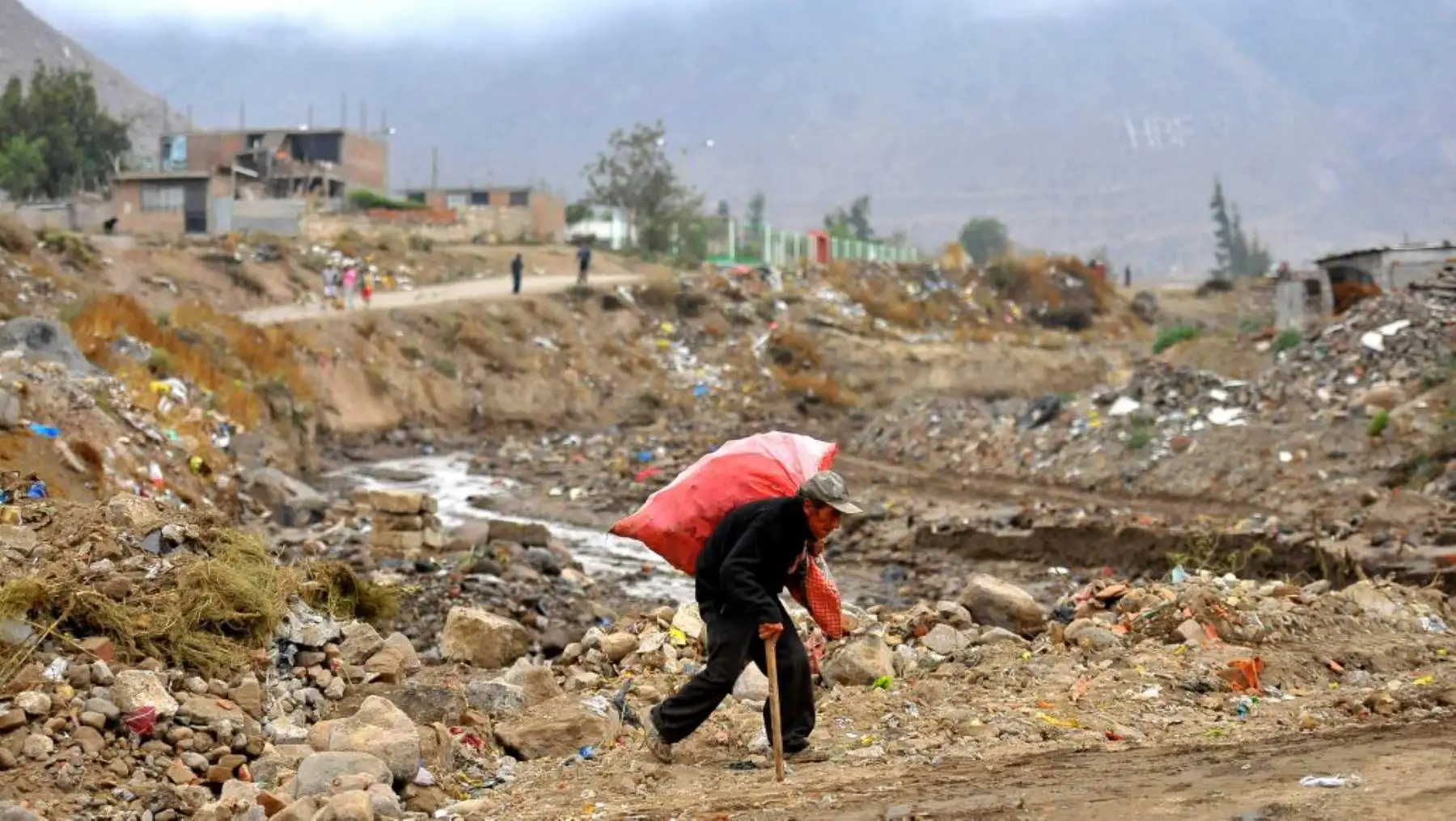 Se exhortó a todos los pobladores que viven en las zonas de riesgo a no permanecer en el lugar. Foto: Cortesía Diego Ramos