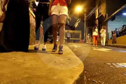Agentes de la División de Investigación Criminal, en coordinación con el personal del Departamento de Investigación de Trata de Personas de la Policía Nacional del Perú (PNP) de Ayacucho, ubicaron y rescataron a una menor de 14 años de edad, de nacionalidad colombiana, quien fue reportada como desaparecida en su país.
