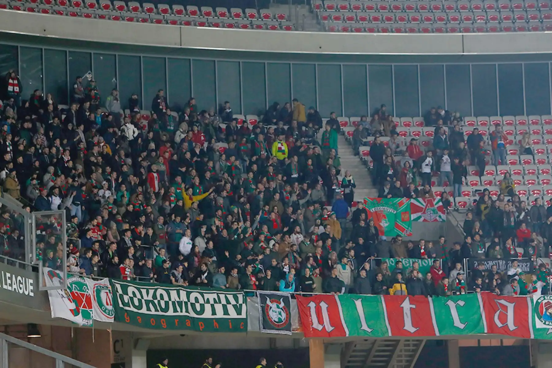 Partido de final de la Liga Europa entre Lokomotiv (3) y Niza de Balotelli (2), disputado en el estadio Allianz Riviera. Foto: Internet Medios.