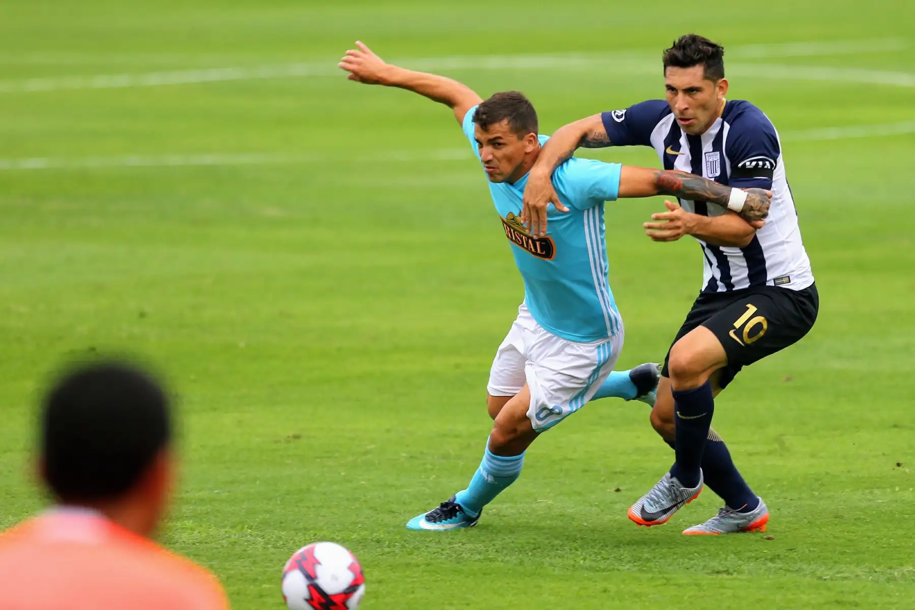 LIMA,PERÚ.FEBRERO 18. Alianza Lima y Sporting Cristal protagonizan el partido de la fecha en el estadio Alejandro Villanueva. Foto:Andina/Luis Iparraguirre