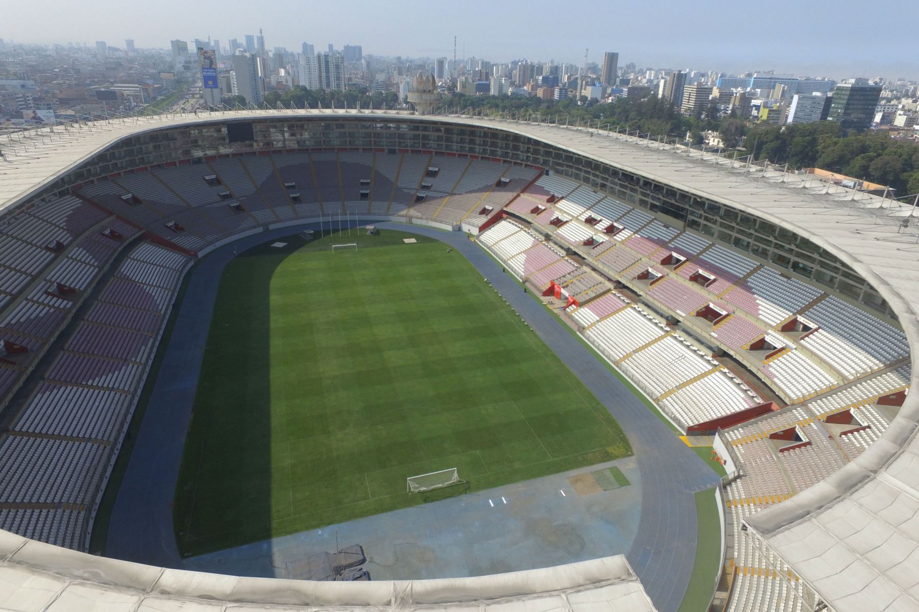 Estadio Nacional abre sus puertas al público con visitas ...