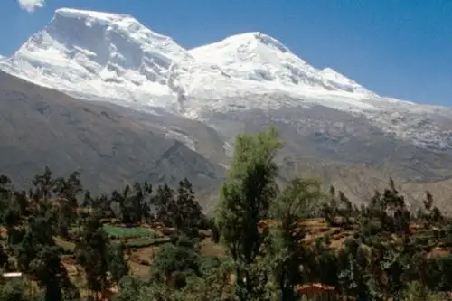 El Servicio Nacional de Áreas Naturales Protegidas por el Estado (Sernanp) del Perú y el Servicio Nacional de Parques de Estados Unidos vienen ultimando detalles para la suscripción de un próximo acuerdo de cooperación mediante el cual se realizarán acciones conjuntas para la conservación del Parque Nacional Huascarán y el Wrangell-St. Elias National Park.