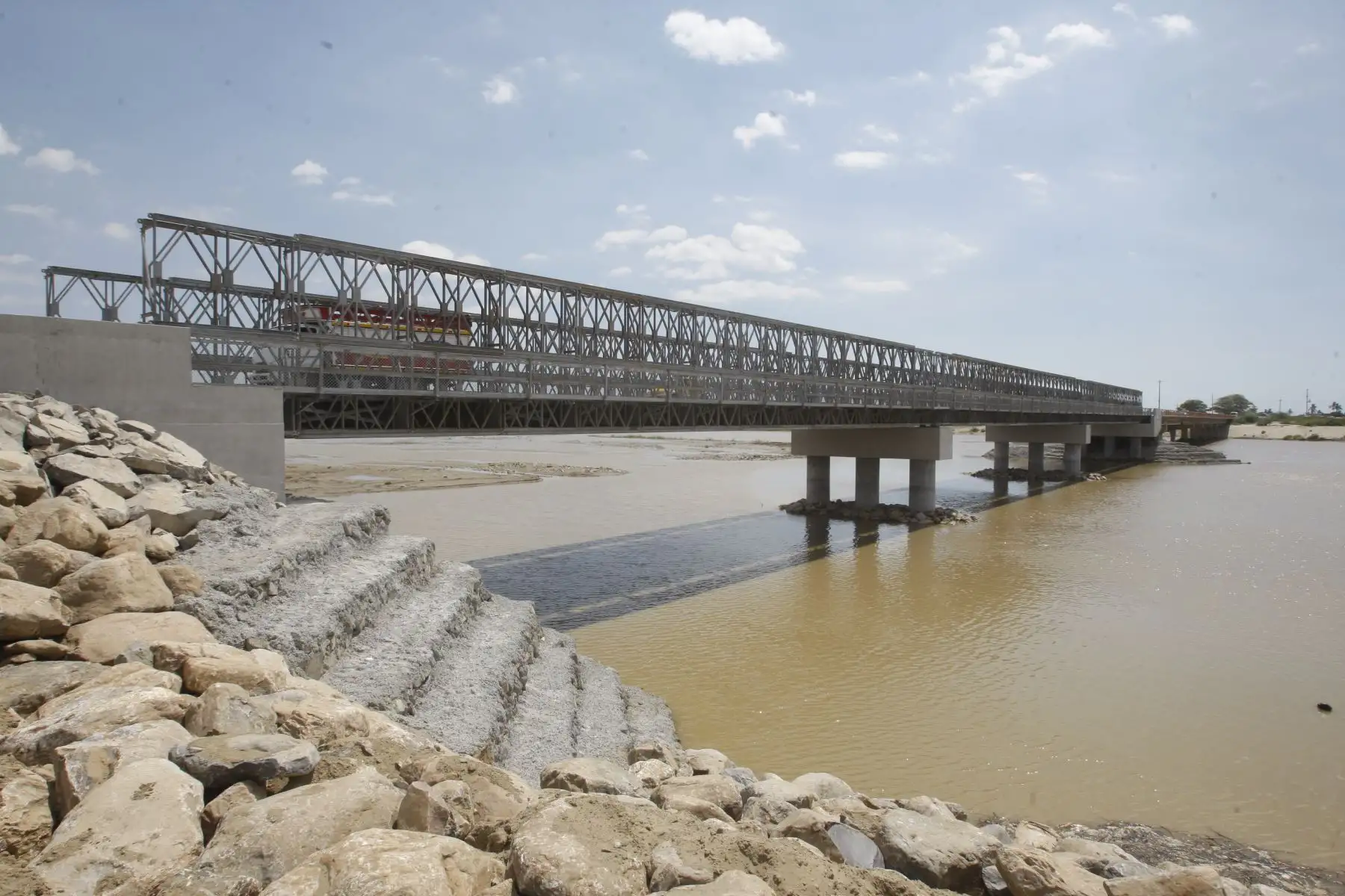 Puente Independencia en Catacaos, Piura ANDINA/Eddy Ramos