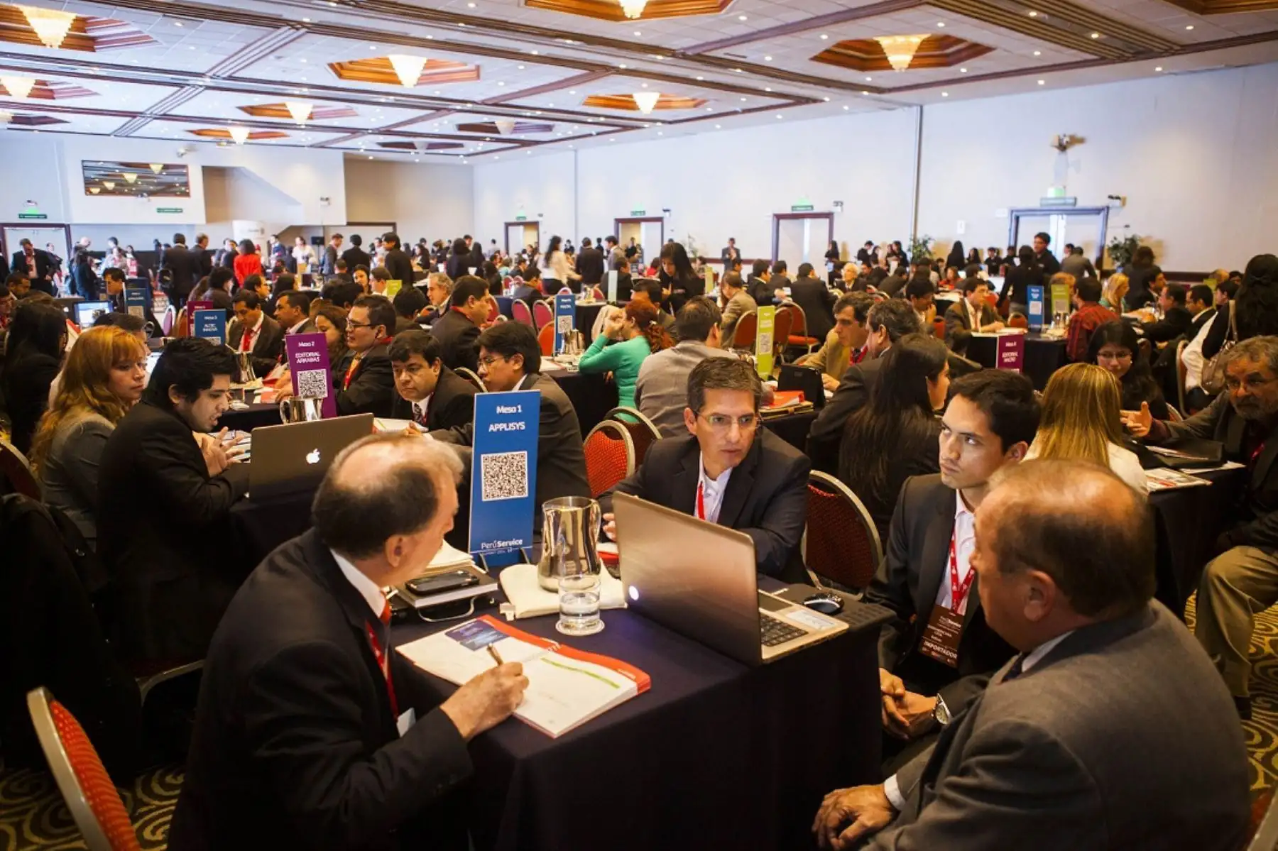 Mejor imagen: un exportador formal obtiene importantes ventajas al presentarse con potenciales clientes.  Será más sencillo lograr la confianza de los compradores extranjeros. Foto: Cortesía