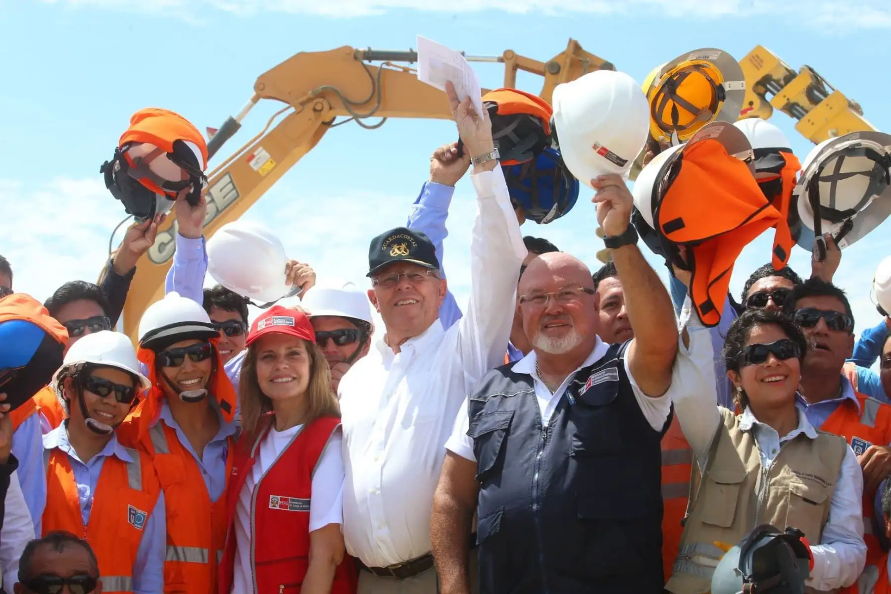 Presidente Kuczynski realiza visita inopinada a la Planta de Tratamiento de Aguas Residuales (PTAR) en el asentamiento humando San Martín, en Piura. Foto: ANDINA/ Prensa Presidencia