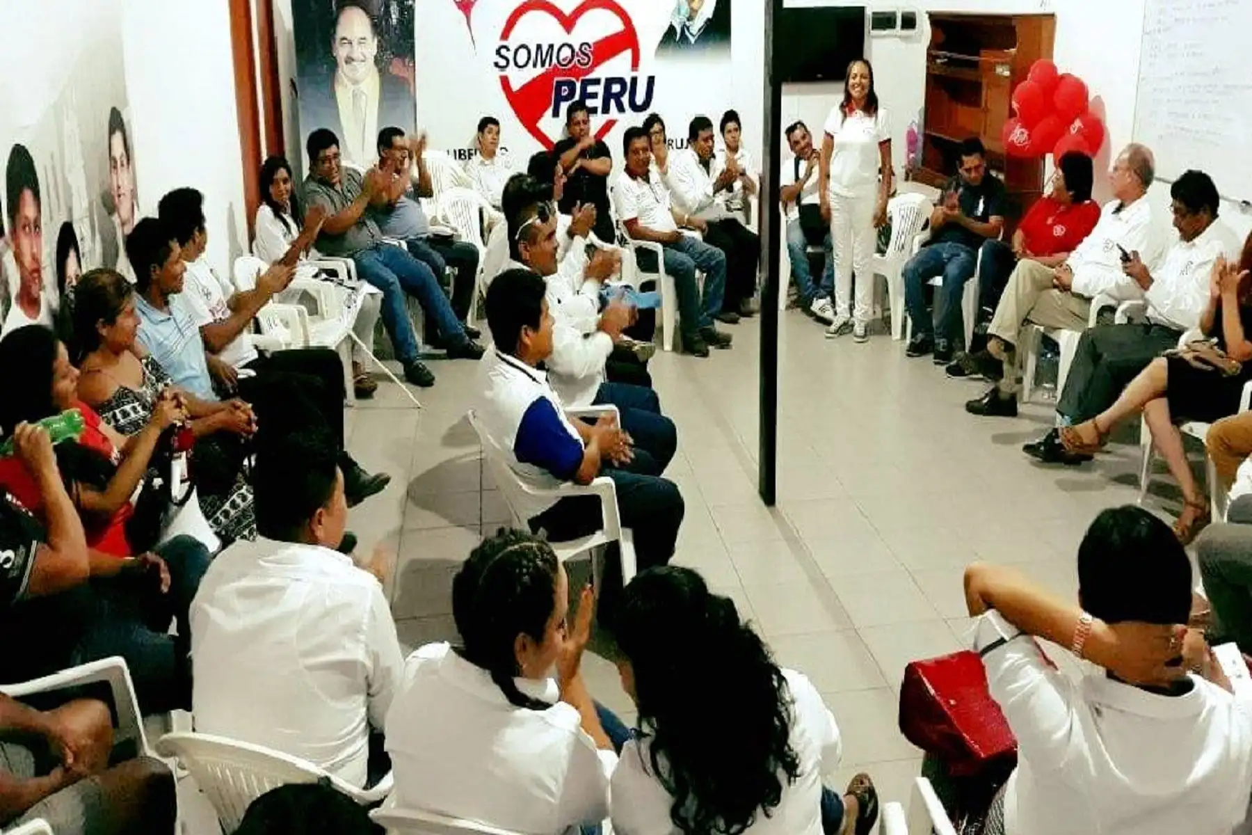 INTERNET/Medios