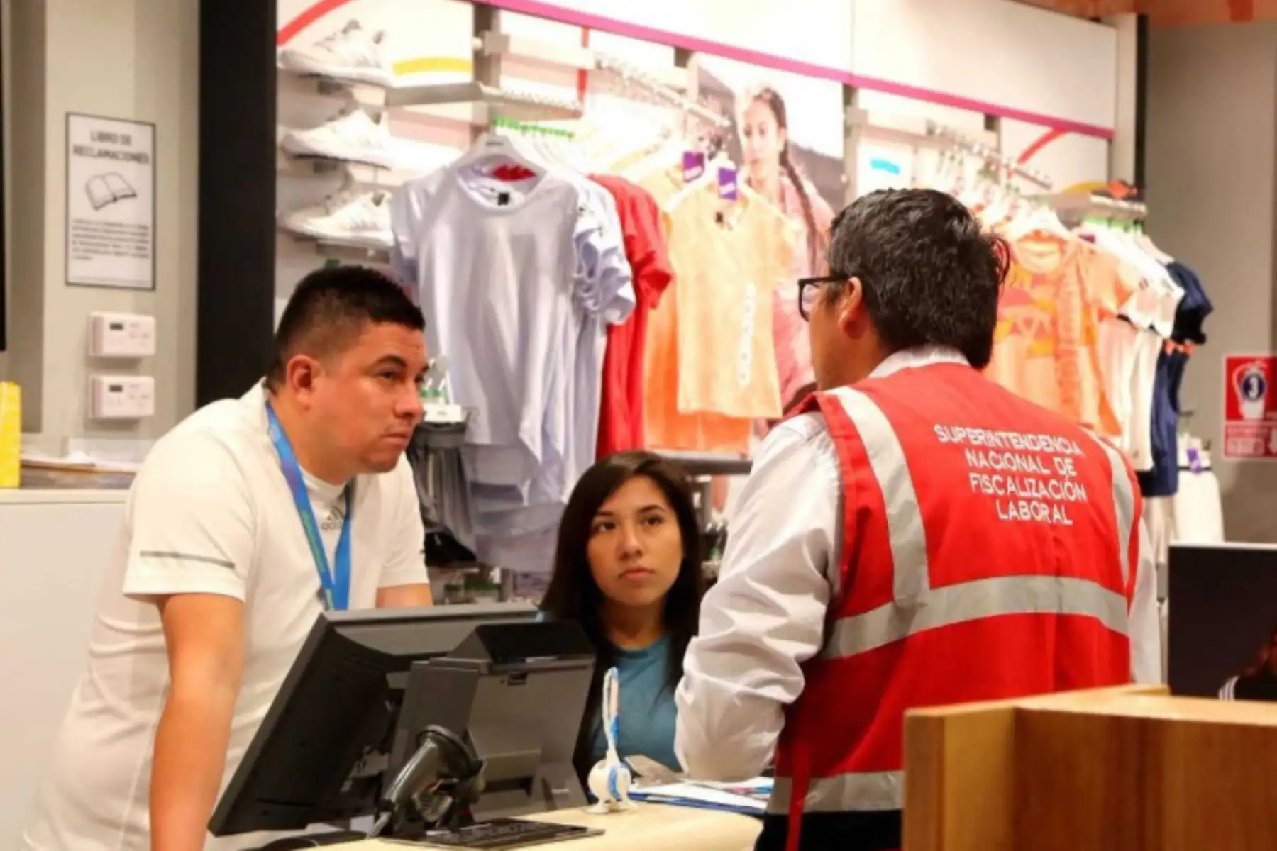 La Superintendencia Nacional de Fiscalización Laboral (Sunafil) realizó operativos simultáneos de orientación en diversas regiones con la finalidad de difundir la importancia de la normativa sobre Prevención y Sanción del Hostigamiento Sexual en el lugar de trabajo, y de esta manera identificar, prevenir y sancionar esa inconducta durante la relación laboral.