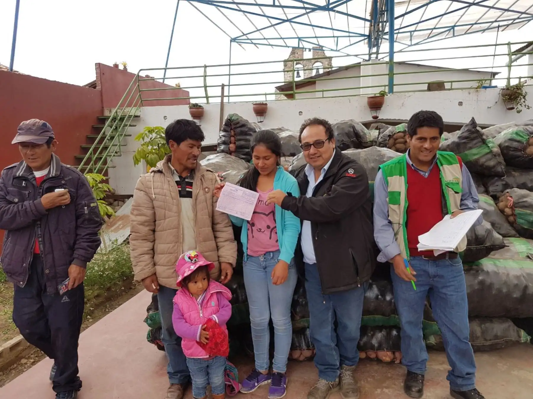 Compra de papa a productores.