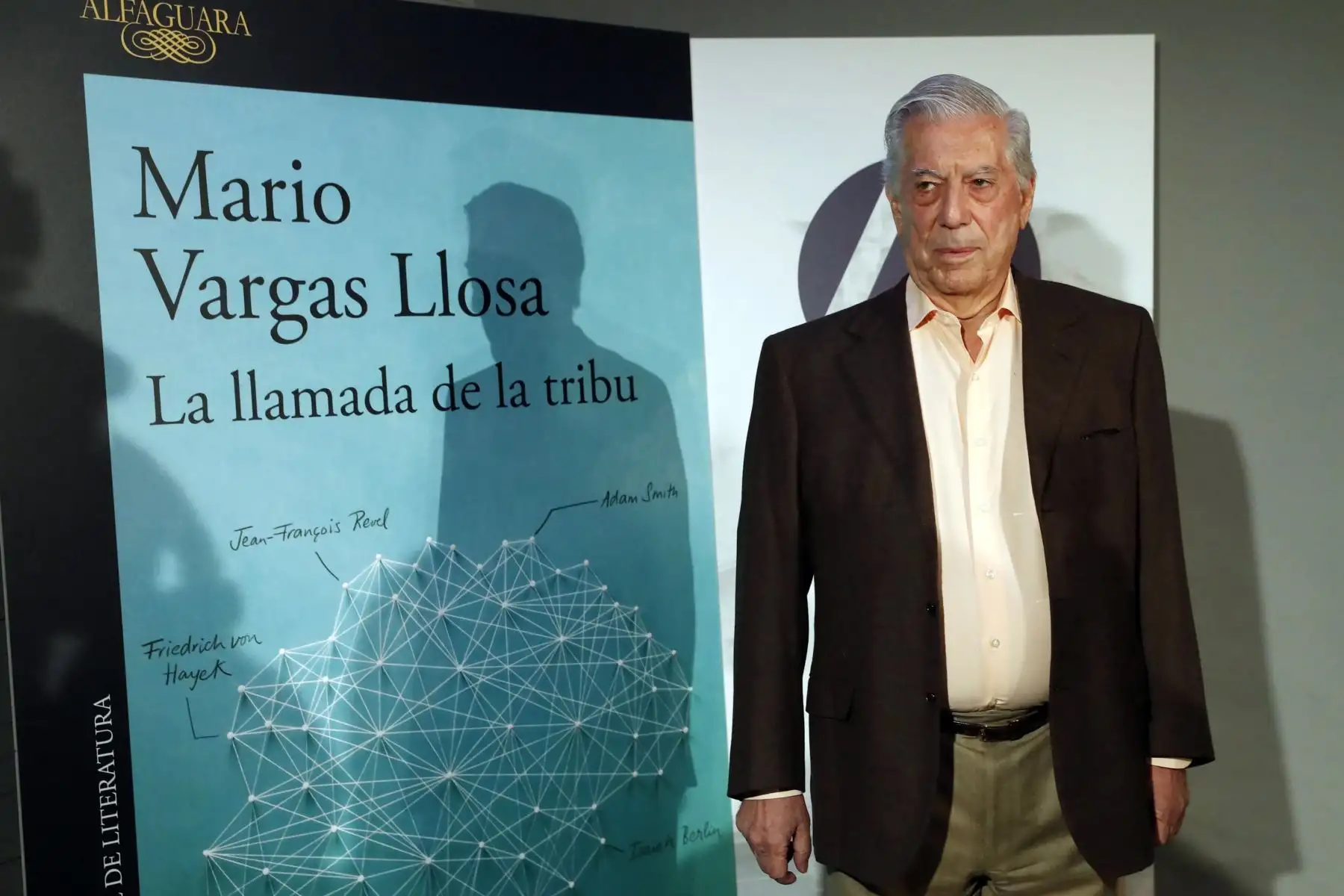 Mario Vargas Llosa. Foto: EFE