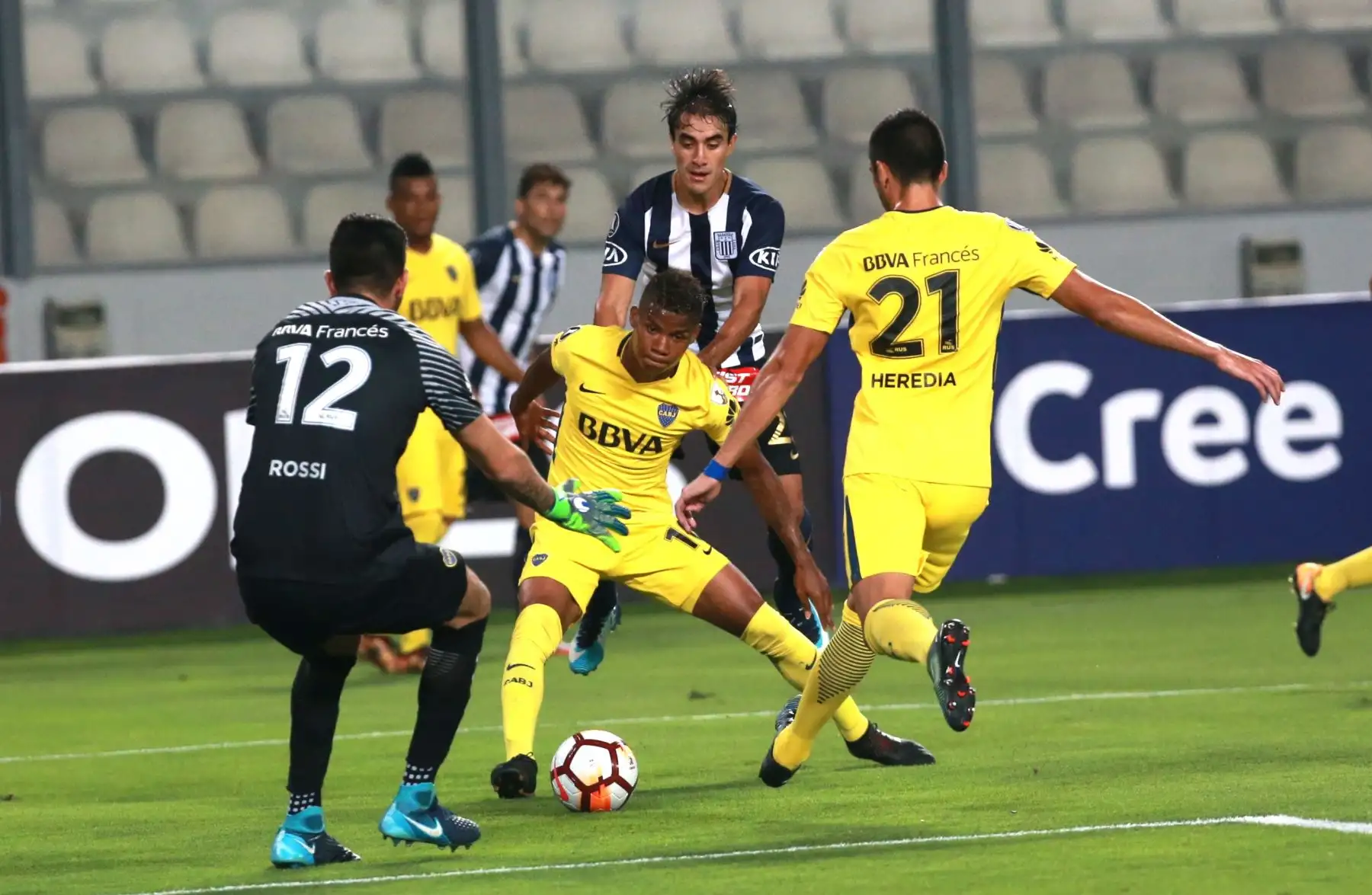 Alianza Lima enfrenta a Boca Juniors en el Estadio Nacional por la Copa Libertadores 2018. Foto: ANDINA/Jhony Laurente.
