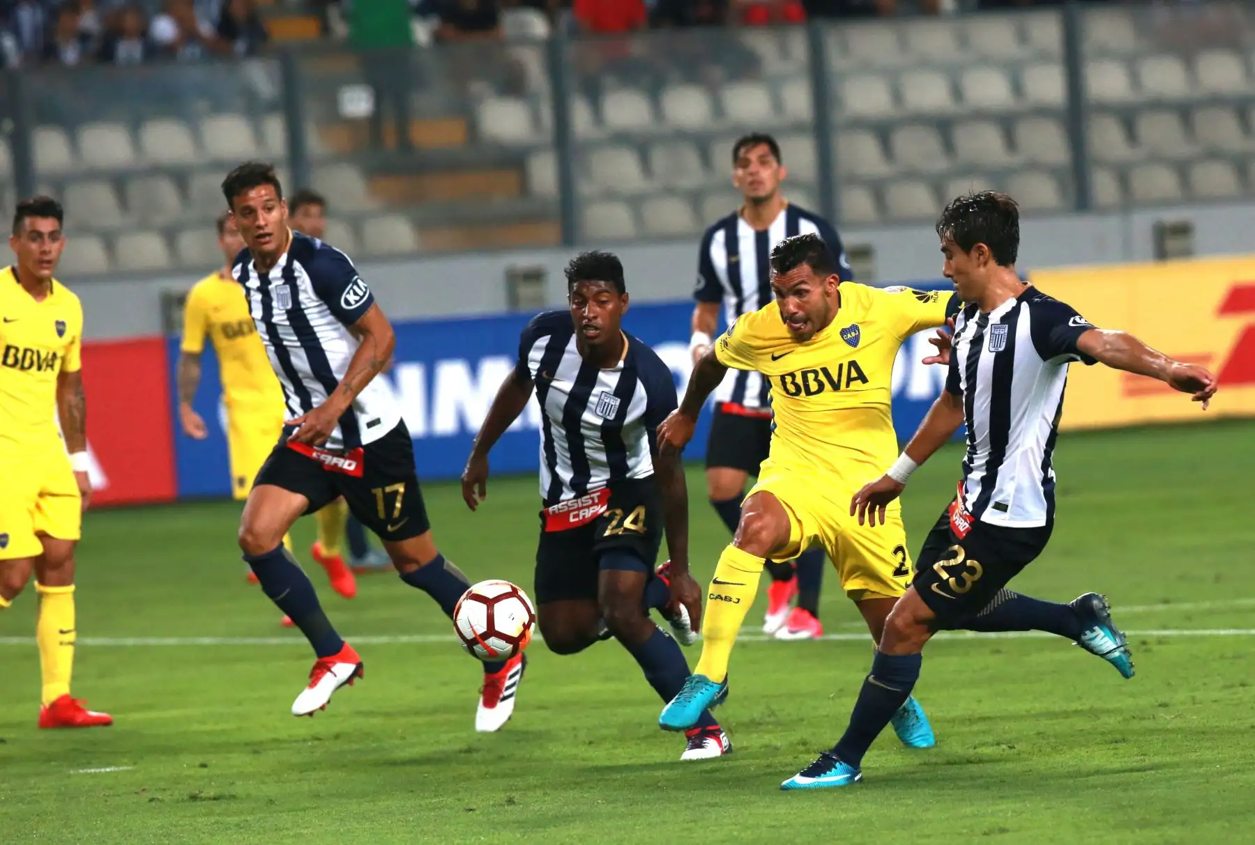 Alianza Lima enfrenta a Boca Juniors en el Estadio Nacional por la Copa Libertadores 2018. Foto: ANDINA/Jhony Laurente.