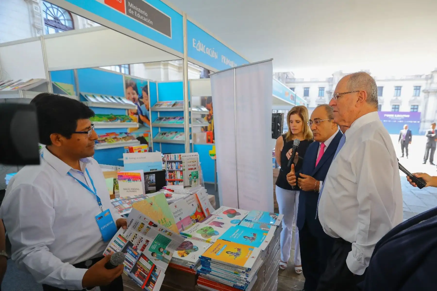 Presidente Pedro Pablo Kuczynski participa en la exhibición de materiales educativos para el año académico 2018, en la sede del Palacio de Gobierno. Foto: ANDINA/Prensa Presidencia.