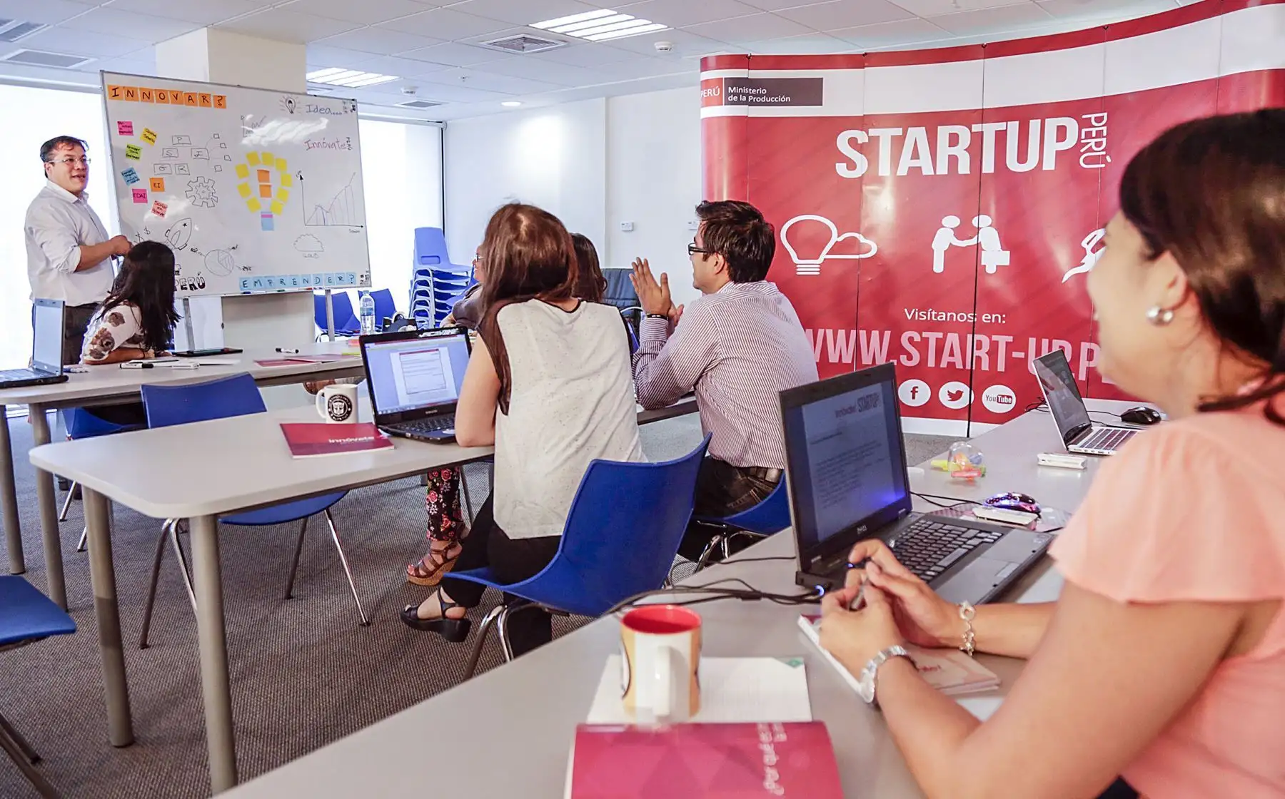 Crece la participación de mujeres en startups. ANDINA/Difusión