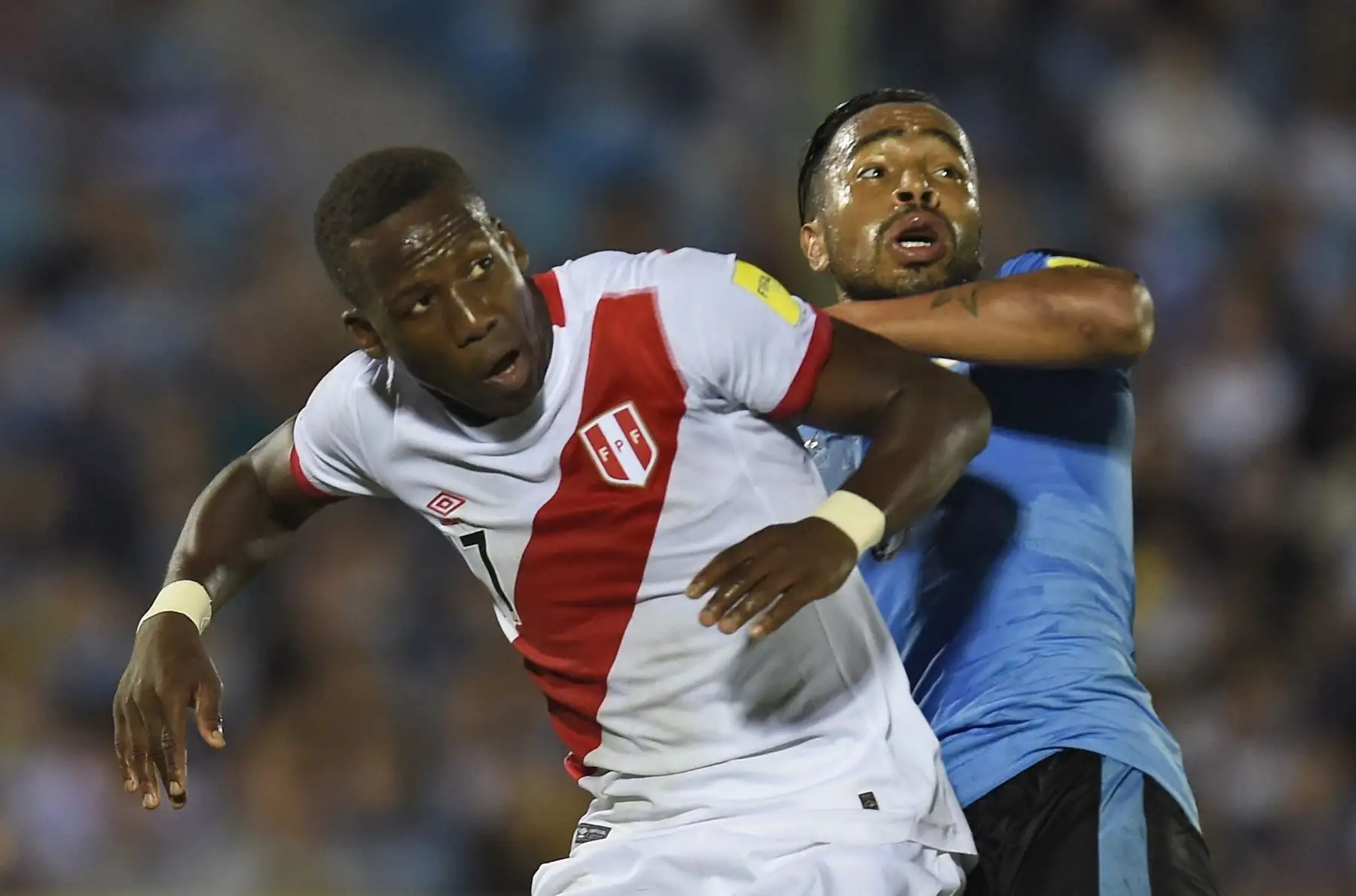 Luis Advincula jugador convocado para la selección Peruana de futbol,  para los duelos ante Croacia e Islandia. Foto:ANDINA/AFP