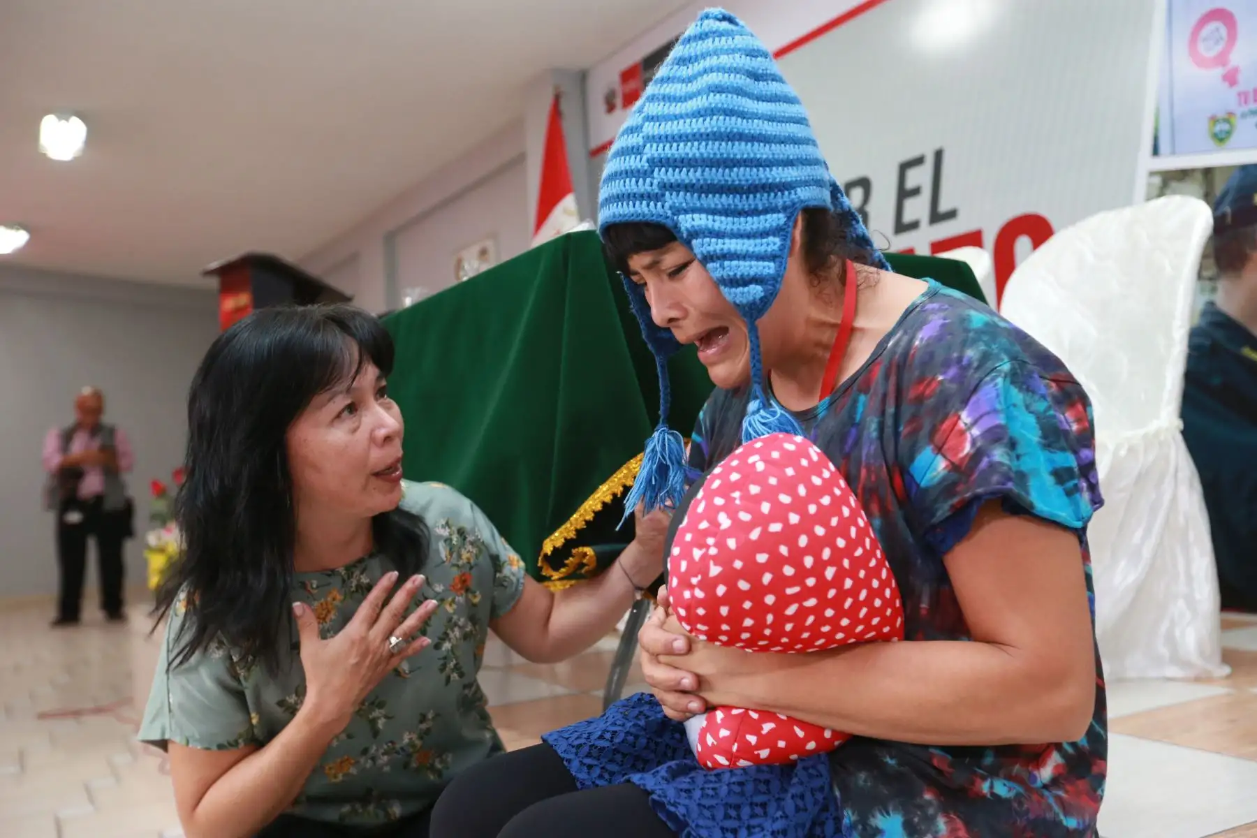 Taller “Juntos por el buen trato” con el fin de optimizar las capacidades de los policías y sensibilizarlos para una atención con calidad a los niños, niñas, adolescentes y mujeres en San Juan de Lurigancho. Foto: ANDINA/Norman Córdova