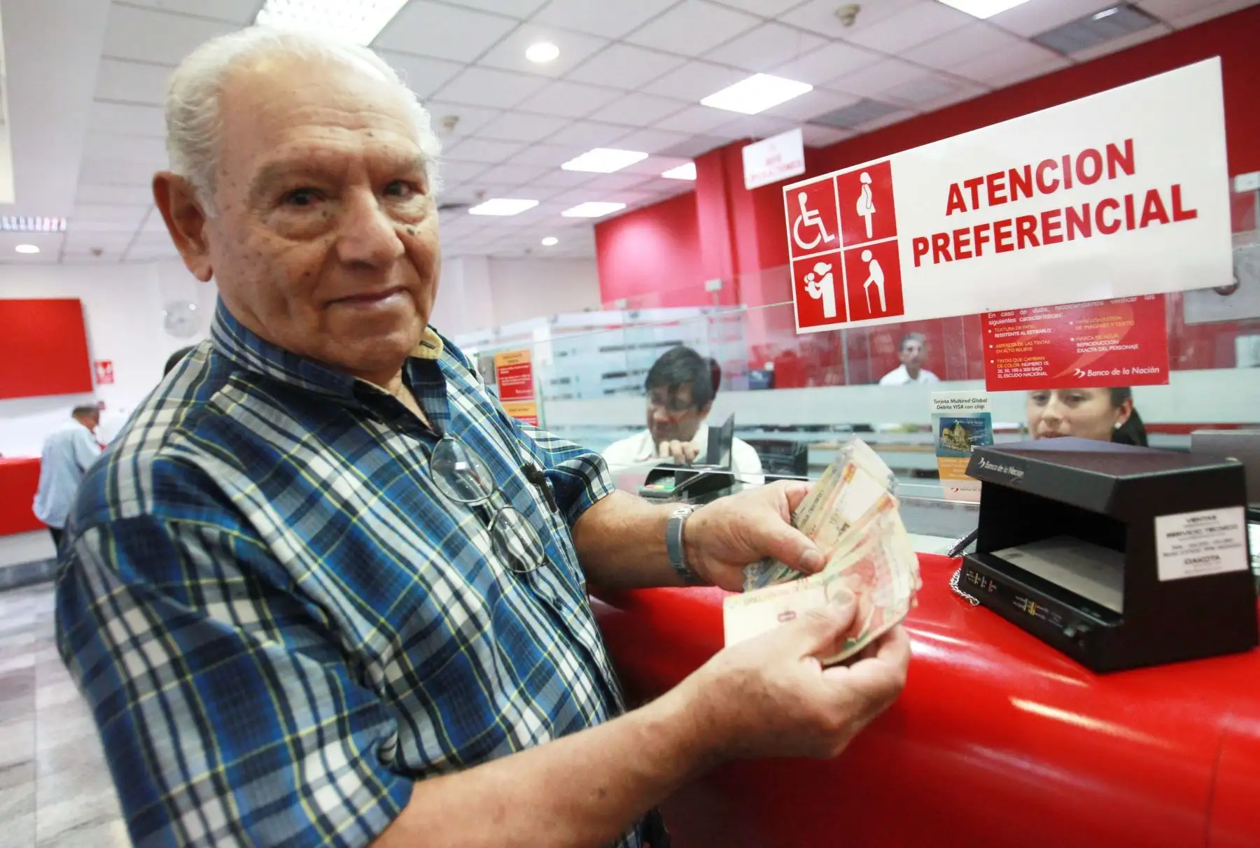 Después de que el propietario fallece los herederos pueden acercarse a preguntar si hay una deuda pendiente, cancelar y pagar el inmueble. Si queda un remanente se otorga a los herederos. Foto: ANDINA/Melina Mejía