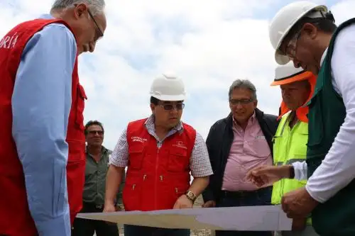 El contralor general de la República, Nelson Shack Yalta, cumplirá mañana una jornada de trabajo en la región Ucayali para supervisar las labores de control gubernamental a las obras y servicios públicos, compartir el nuevo modelo de control concurrente y exponer los avances del fortalecimiento del Sistema Nacional de Control.