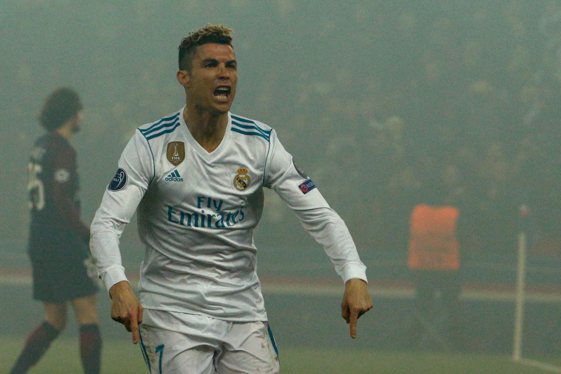 El delantero portugués del Real Madrid Cristiano Ronaldo  celebra su gol ante el Paris Saint-Germain. Foto: AFP