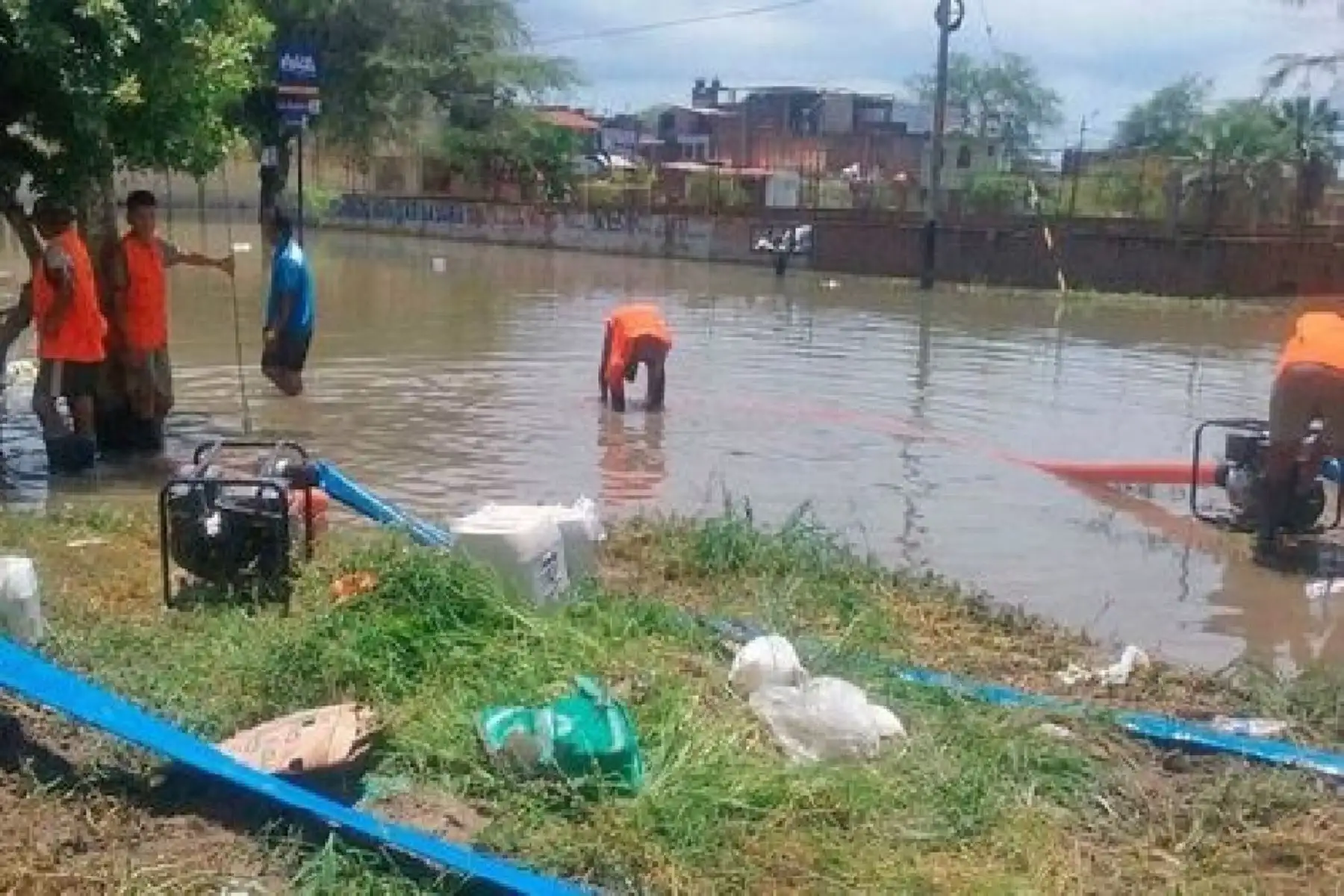 La emergencia ocurrió en la víspera ayer aproximadamente a las 13:00 horas.