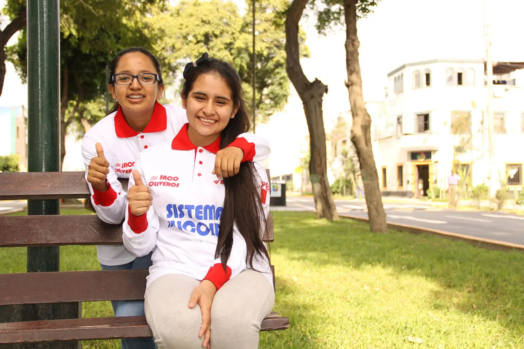Carla y Mónica están entusiasmadas con la próxima competencia. Foto: Difusión