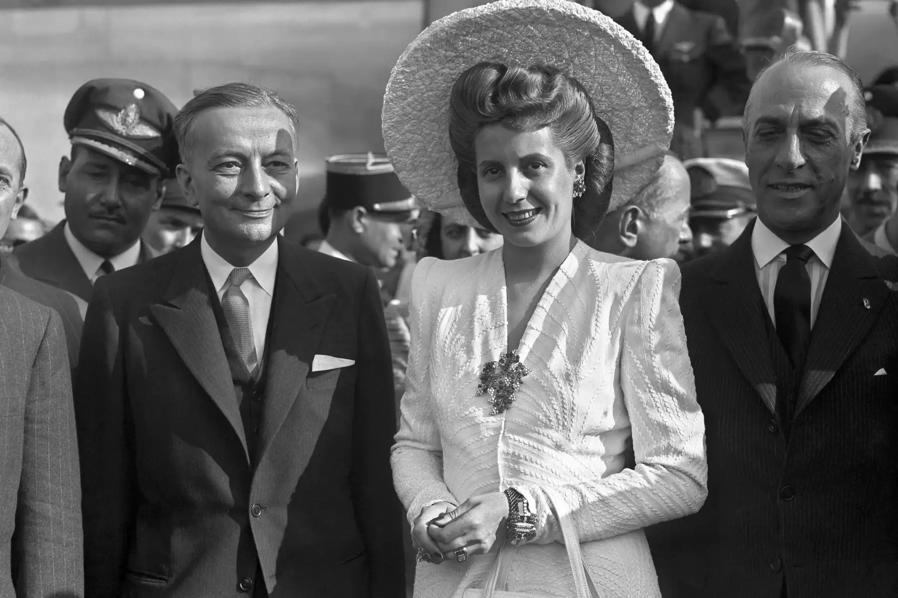 Eva Perón (Política y actriz)

“Nada valdría un movimiento femenino en un mundo sin justicia social”.

  Foto: AFP