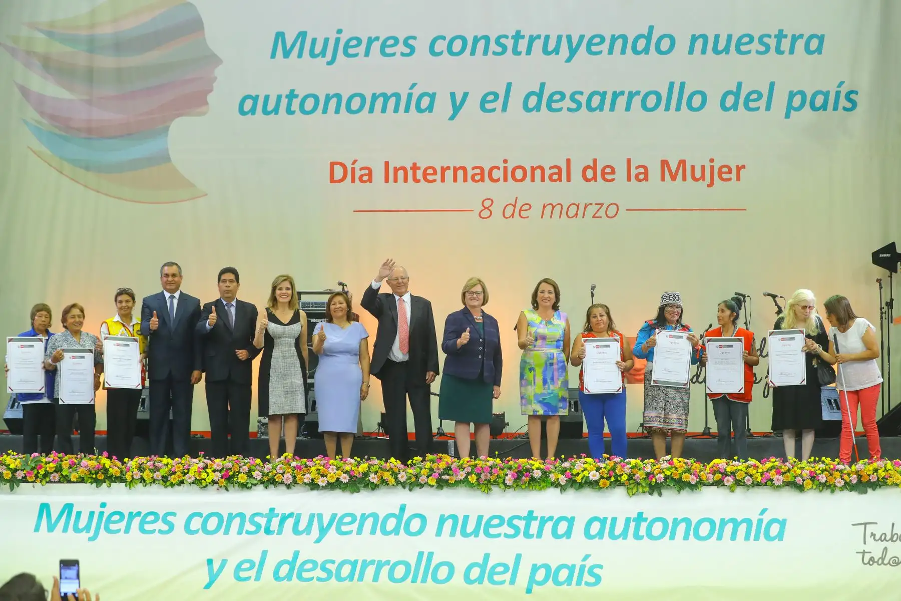 Presidente Kuczynski participa en el Encuentro de la Mujer Peruana, por el Día Internacional de la Mujer. Foto: ANDINA/ Prensa Presidencia
