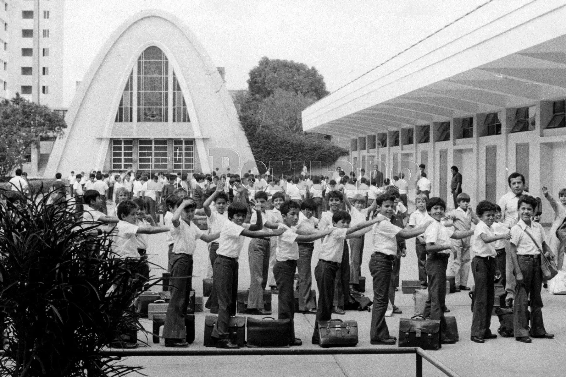Lima - abril 1978 / Clases en el colegio San Agustín, en San Isidro.