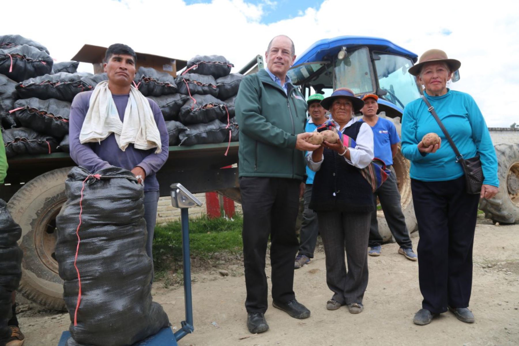 Ministerio de Agricultura acelera la compra de papa a productores del Valle del Mantaro, en Junín. ANDINA/Difusión