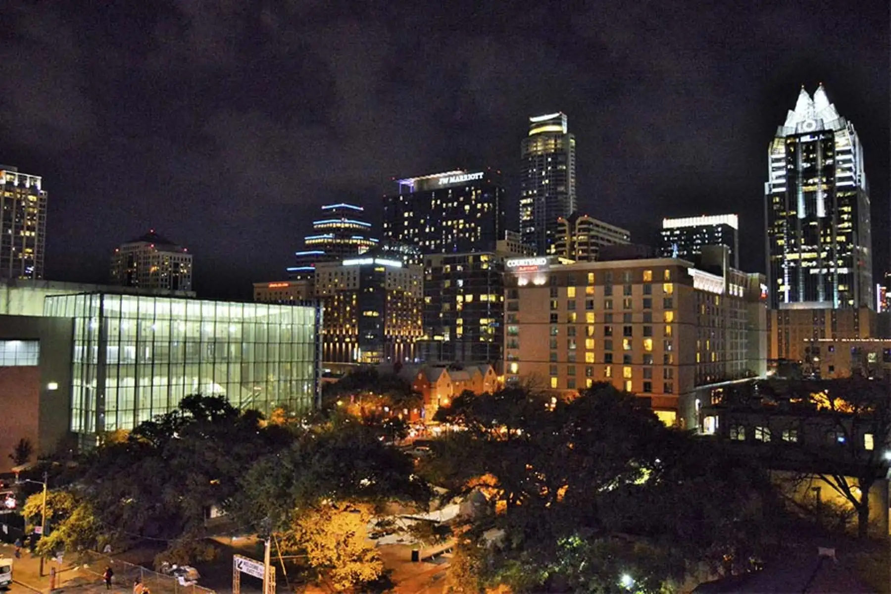 El festival de cine, música y tecnología SXSW se inaugura hoy en Austin, Texas, Estados Unidos. En esta edición hay seis conferencias y paneles vinculadas con la convergencia de innovación y creatividad para resolver problemas como el uso de autos autónomos, ciudades inteligentes o el uso de inteligencia artificial en el trabajo.  Foto: SXSW/Nicole Burton