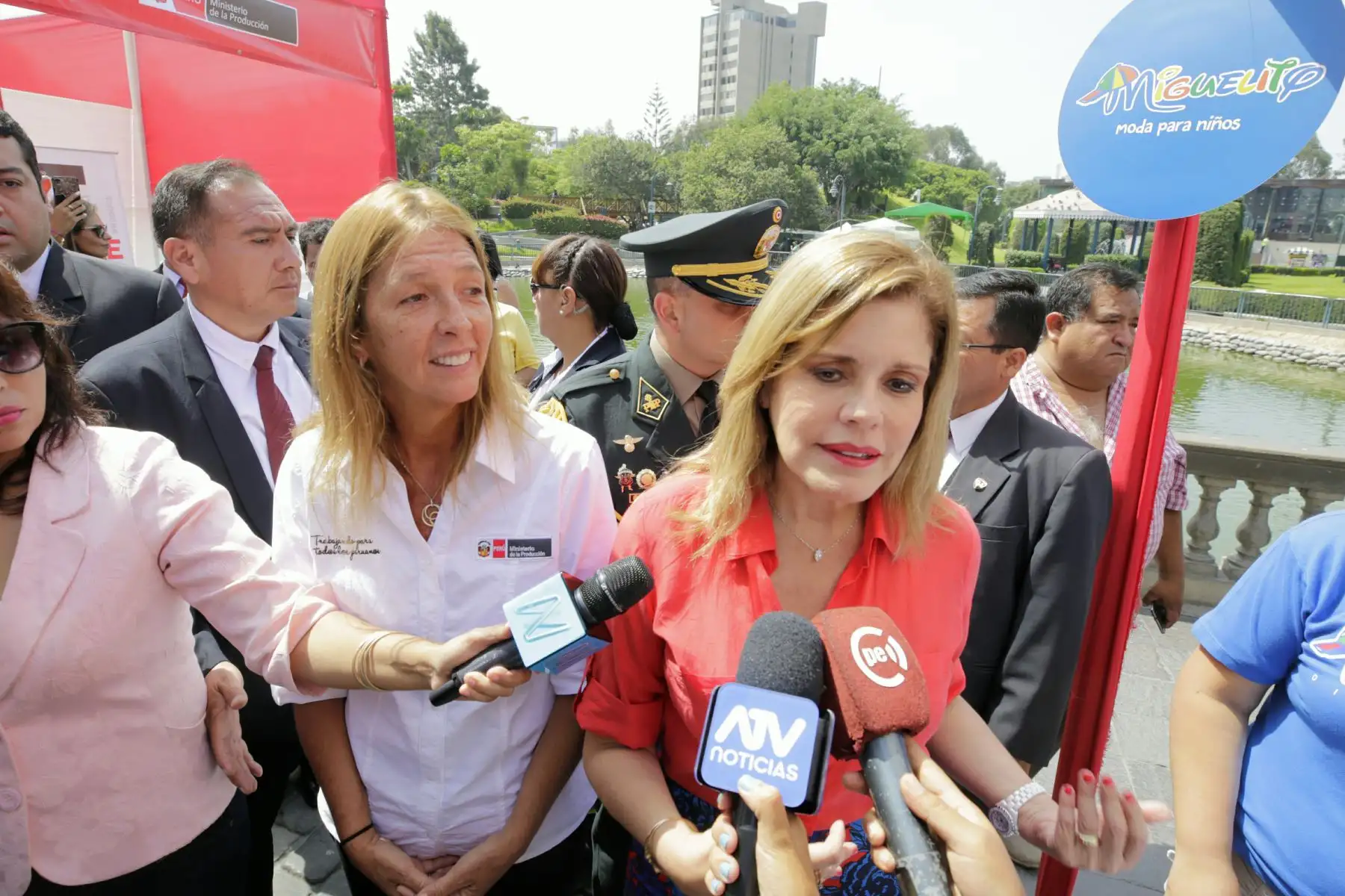 La jefa del Gabinete, Mercedes Aráoz, inaugura la feria Cierre de Campaña Escolar Produce 2018. Foto: ANDINA/PCM.