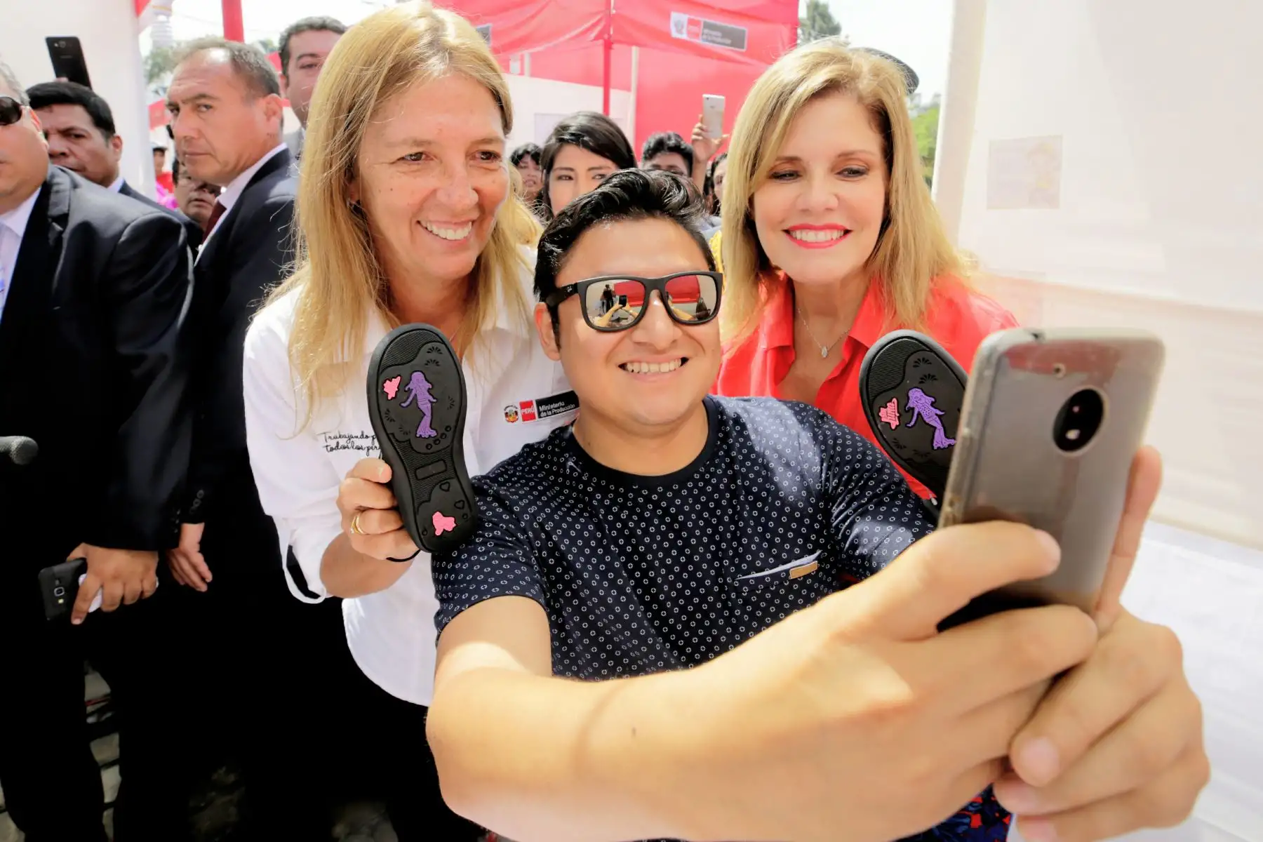 La jefa del Gabinete, Mercedes Aráoz, inaugura la feria Cierre de Campaña Escolar Produce 2018. Foto: ANDINA/PCM.