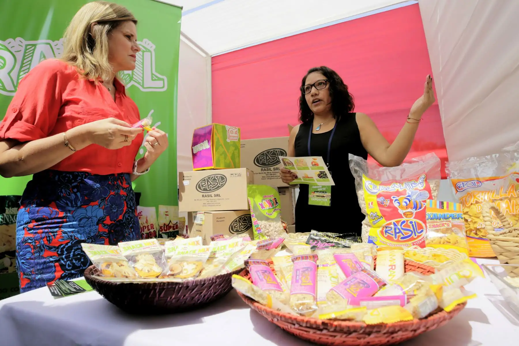 La jefa del Gabinete, Mercedes Aráoz, inaugura la feria Cierre de Campaña Escolar Produce 2018. Foto: ANDINA/PCM.