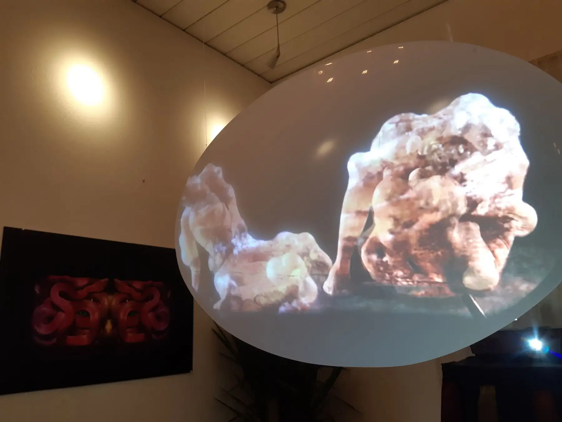 Los visitantes podrán tener  experiencias sensoriales con la tecnología de realidad virtual sobre lugares turísticos como Nasca, Choquequirao, Kuélap, y las Dunas de Paracas. Foto: ANDINA