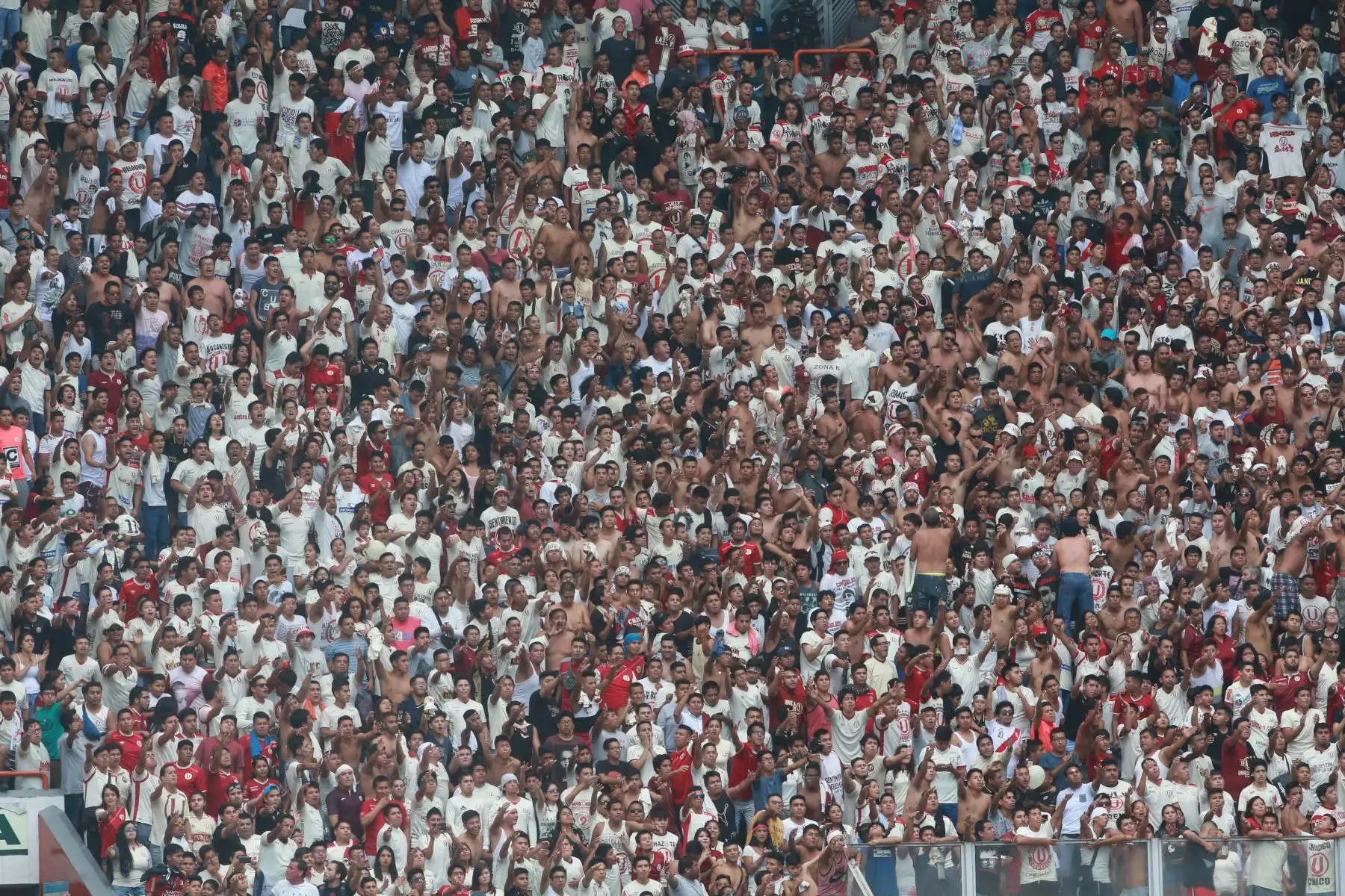 Universitario y Cristal igualaron está tarde 1-1 en el Estado Nacional. Foto:ANDINA/ Jhony Laurente