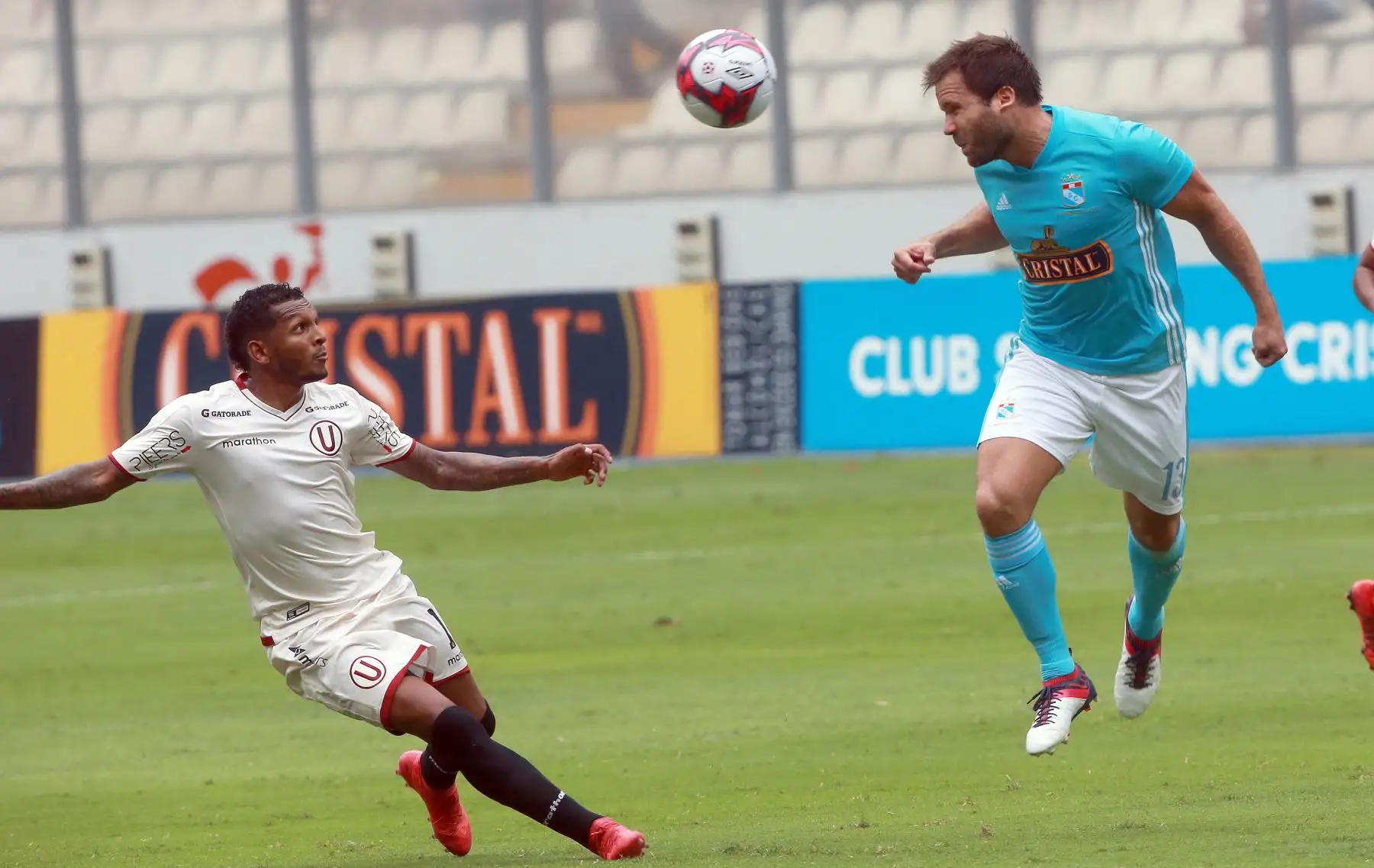 Universitario y Cristal igualaron está tarde 1-1 en el Estado Nacional. Foto:ANDINA/ Jhony Laurente