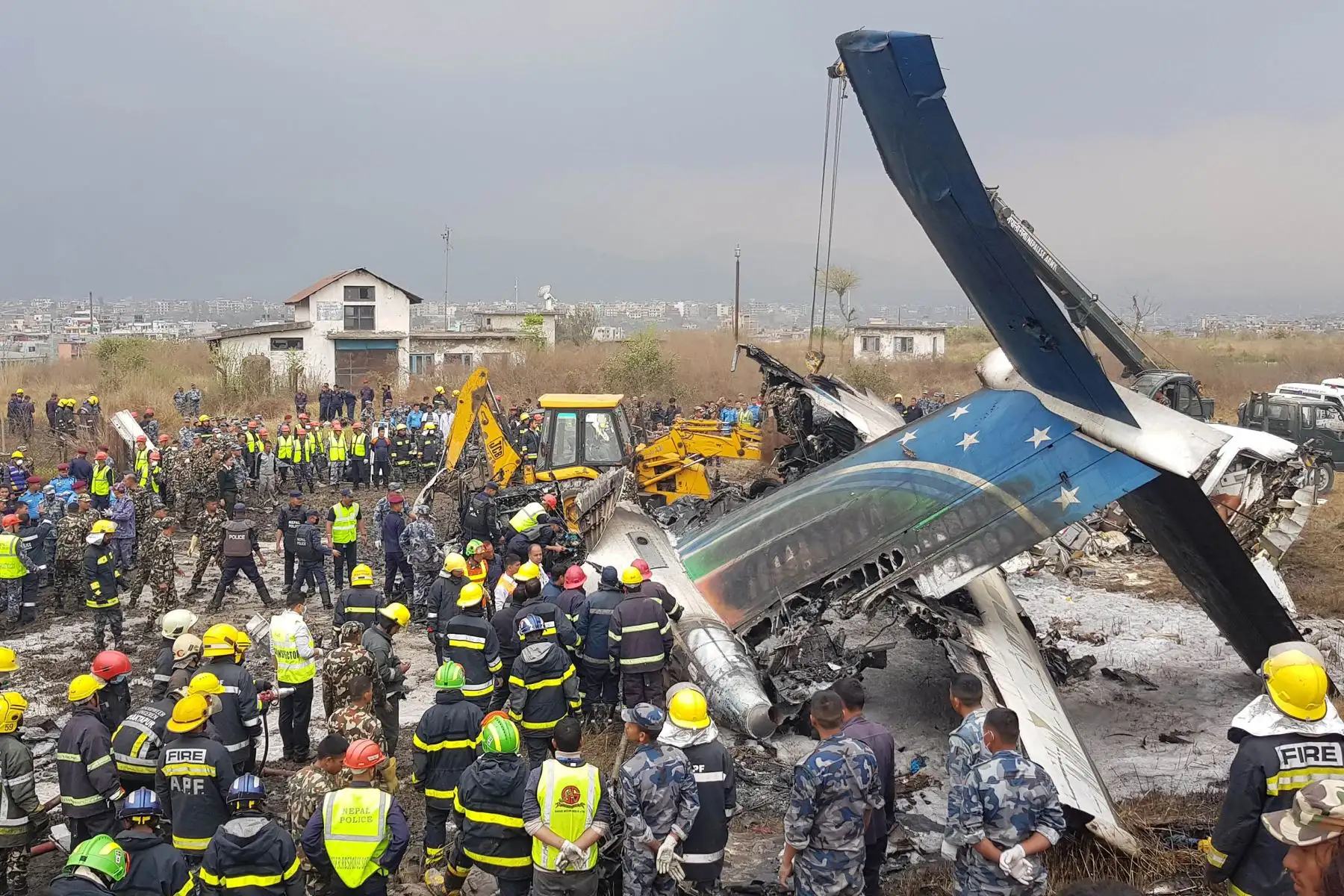 40 muertos y 23 heridos en avión que se estrelló en Nepal. Foto: AFP