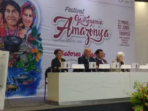 Ministro de Comercio Exterior y Turismo, Eduardo Ferreyros, presenta el primer festival gastronómico de la Amazonía. Foto: Andina.