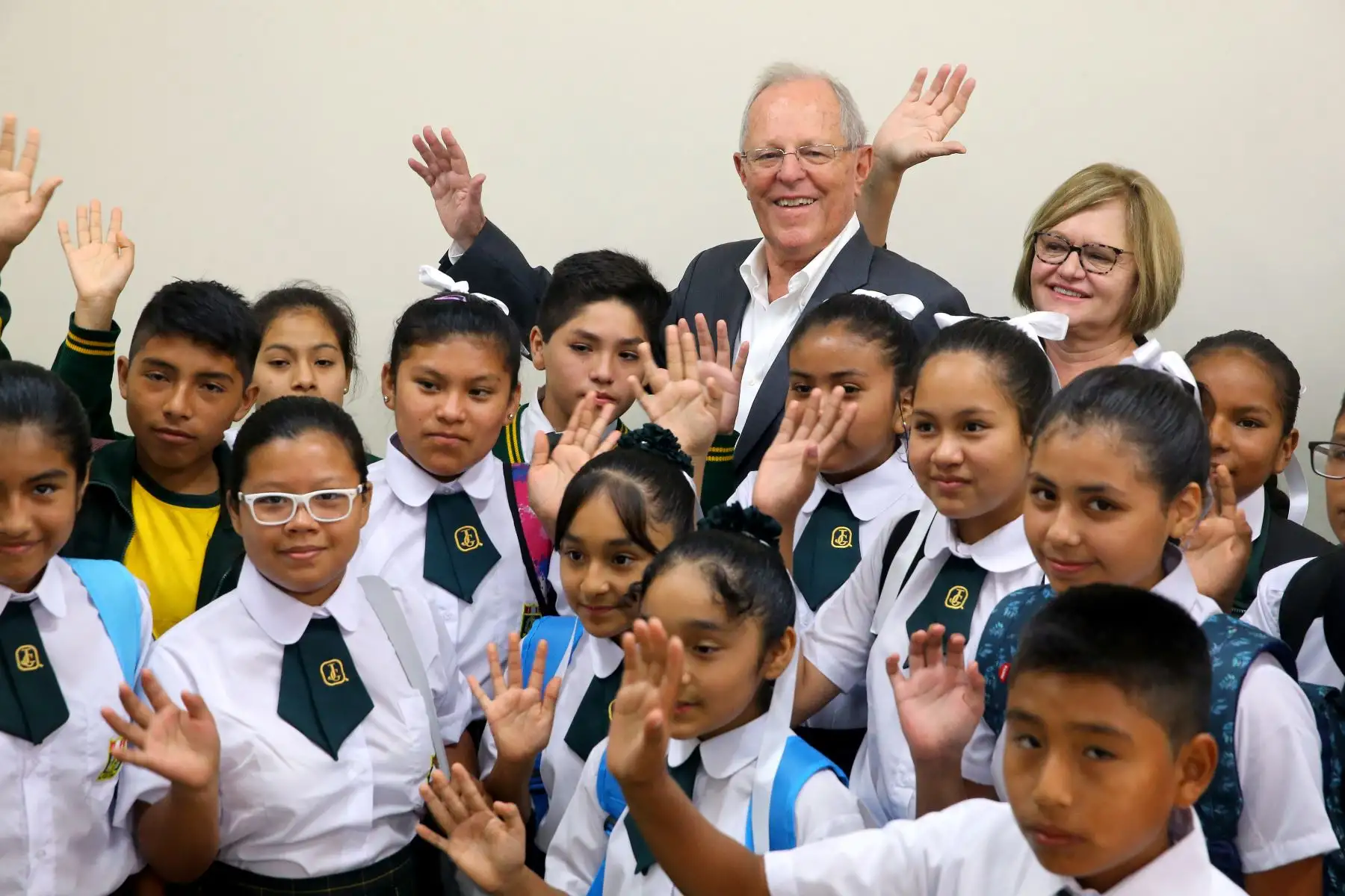 Jefe de Estado y Primera Dama participan en el inicio del año escolar 2018 en la IE Juan Guerrero Químper, Villa María del Triunfo. Foto: ANDINA/Prensa Presidencia.