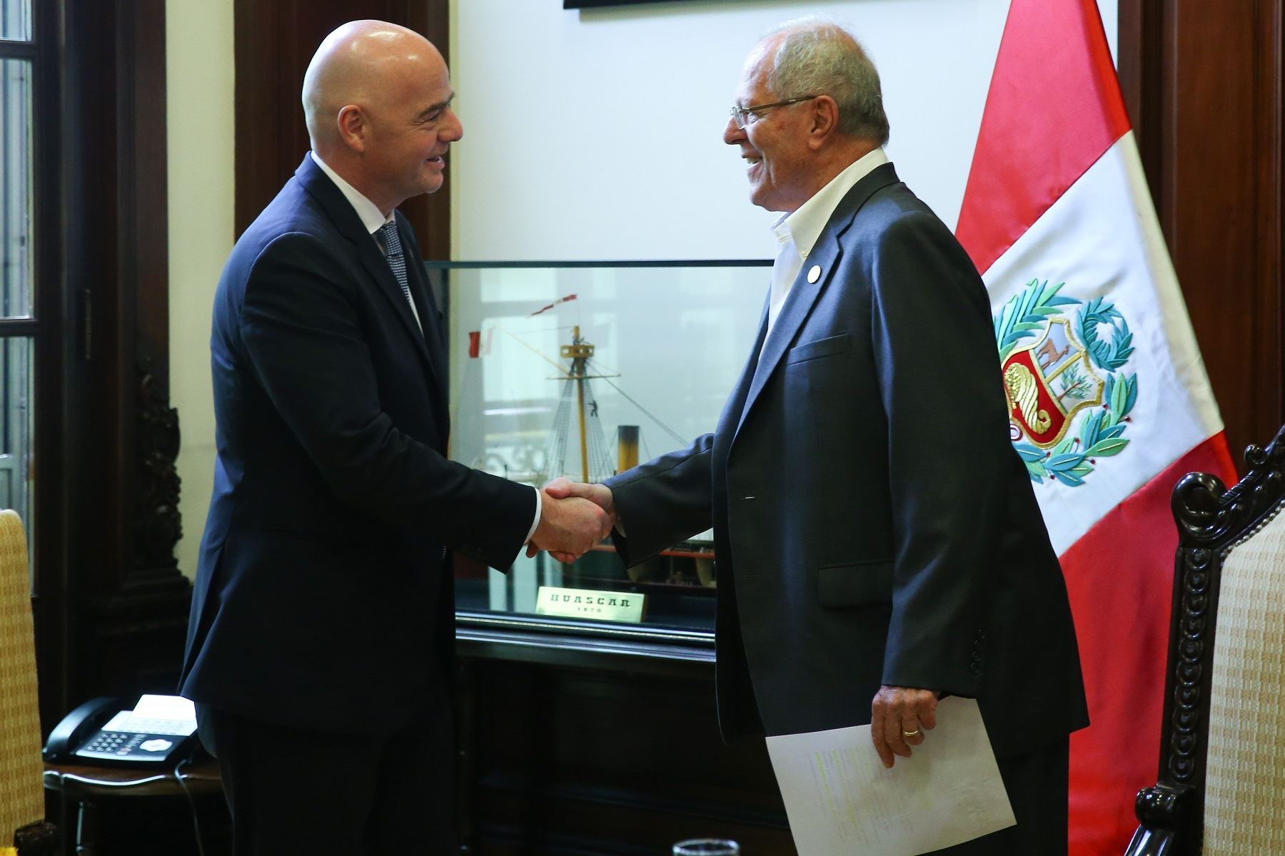 Jefe del Estado, Pedro Pablo Kuczynski, se reunió con presidente de la FIFA, Gianni Infantino.