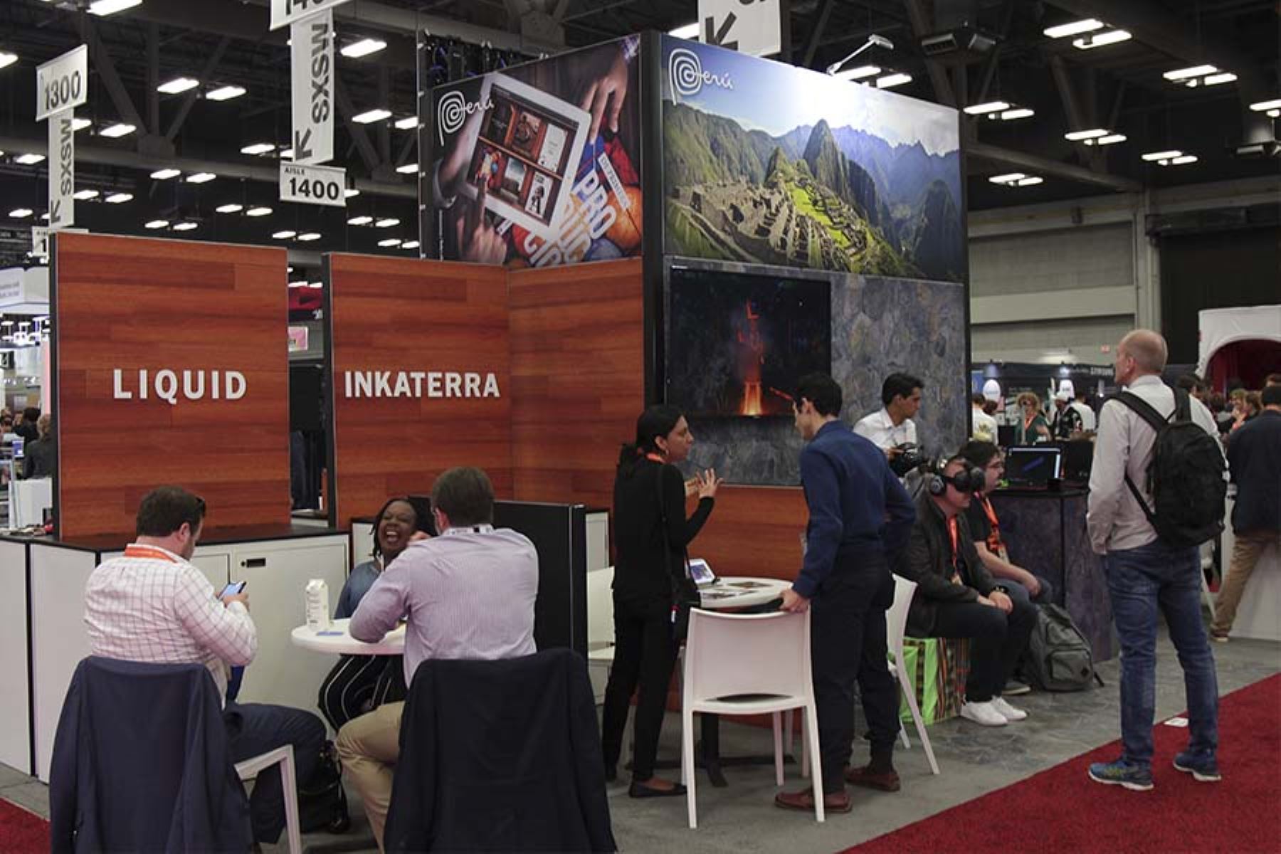 El estand de Marca Perú destaca diez "startups" y empresas peruanas con proyectos de innovación en el festival de cine y tecnología SXSW, en Austin, Texas.  Foto: Promperú.
