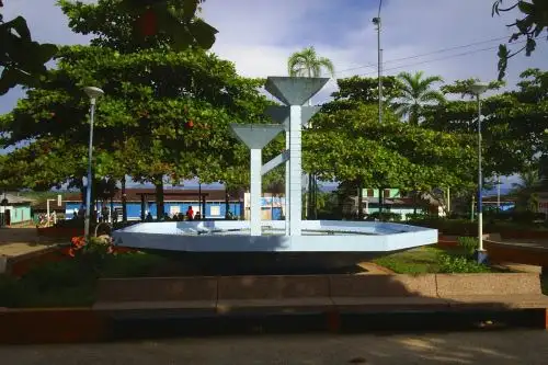 Puerto Bermúdez fue la localidad más afectada por el sismo de magnitud 4.5 registrado hoy. Foto: Internet/Medios.