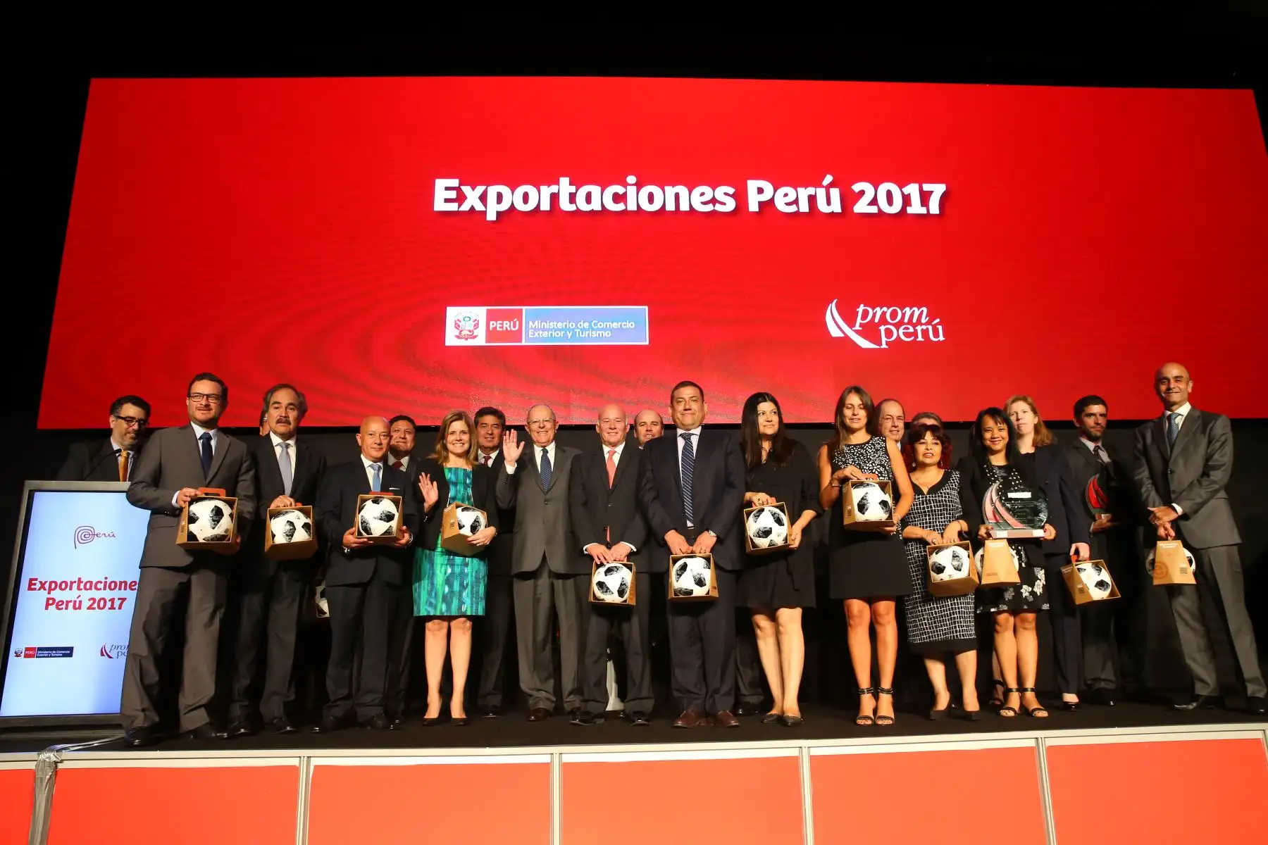 Presidente Kuczynski, clausura Foro de Exportaciones 2017, en San Borja. Foto: ANDINA/ Prensa Presidencia